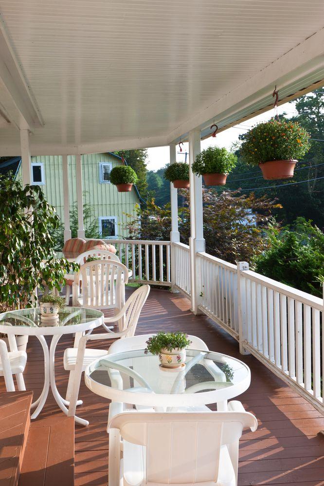 Mount Battie Motel