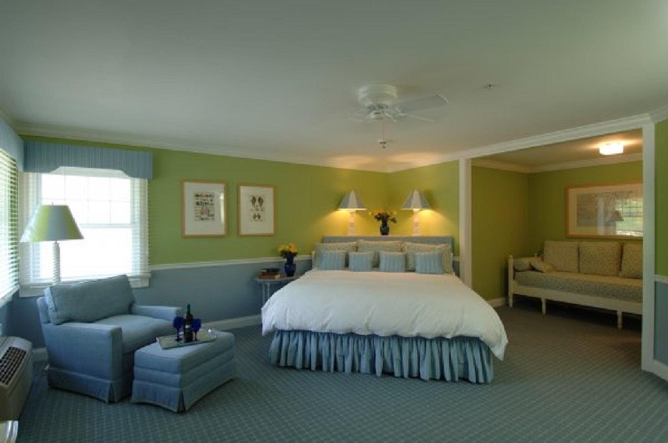 The Inn at Oceans Edge