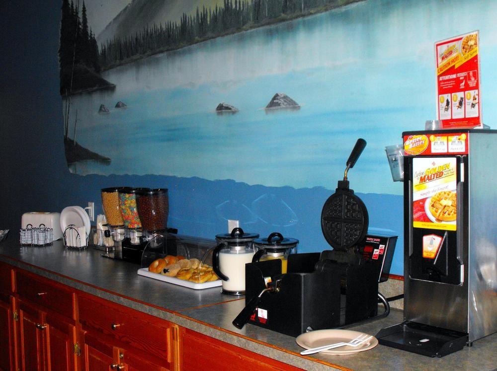 Pamola Motor Lodge
