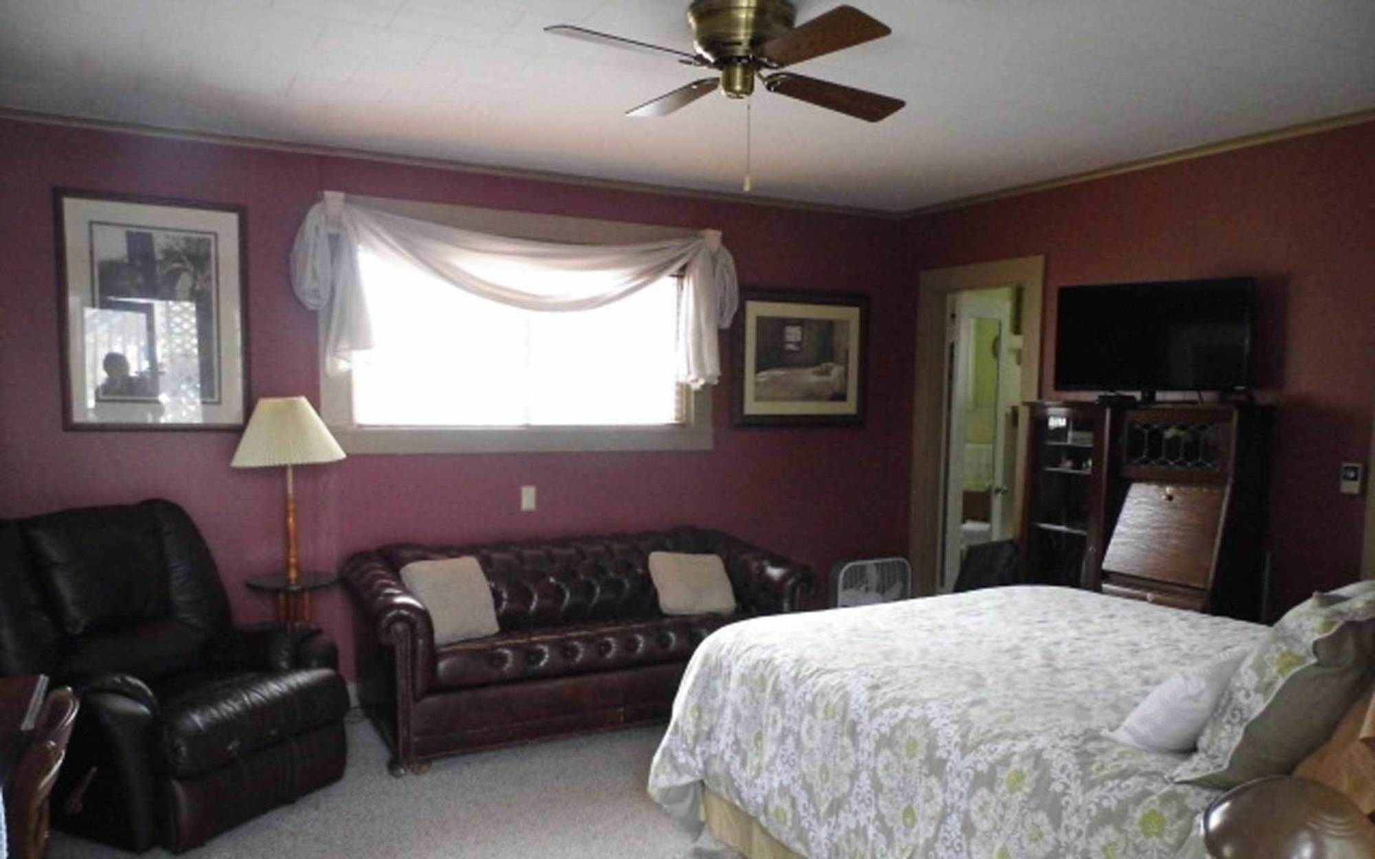 Otter Creek Inn