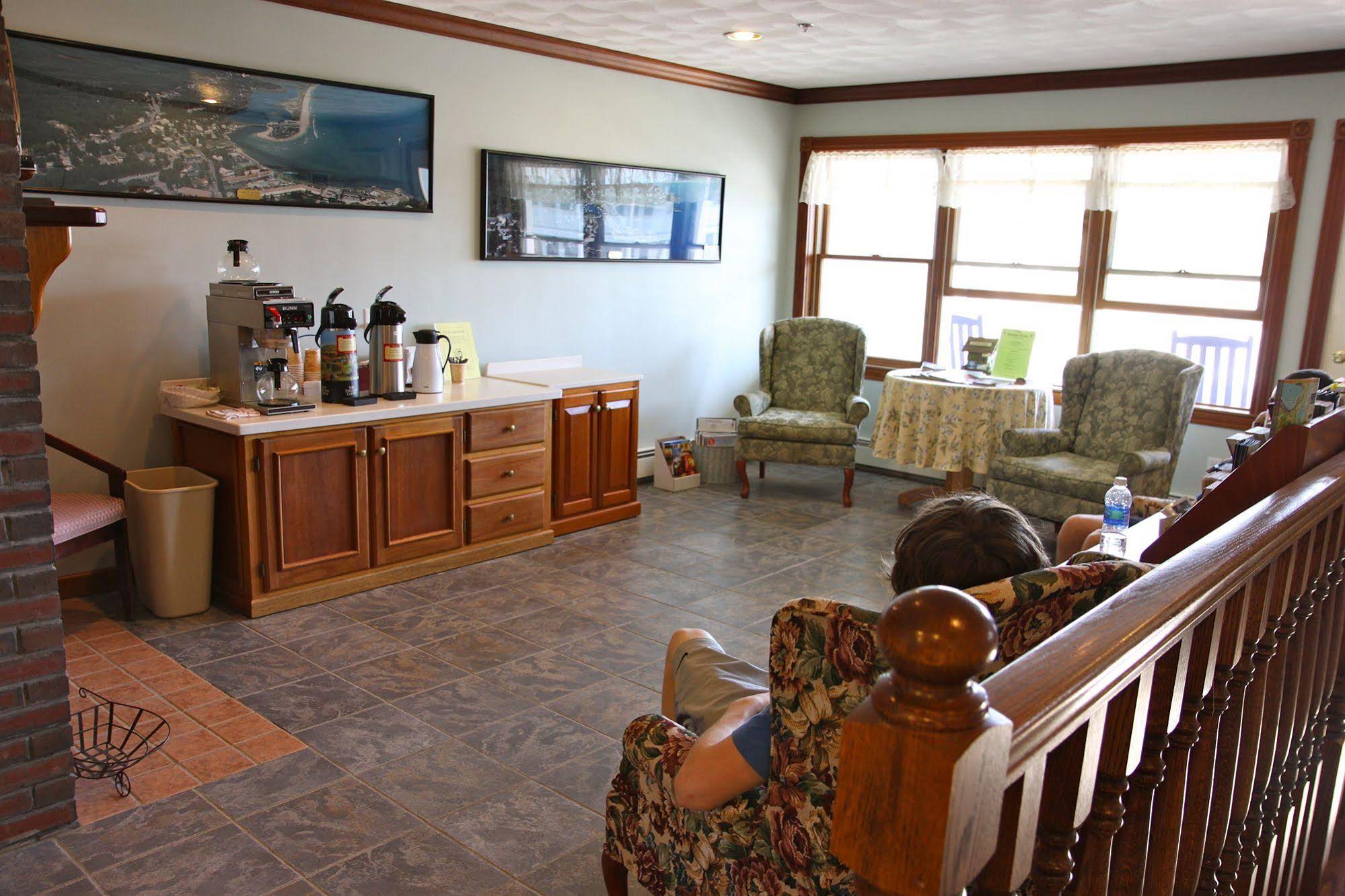 Mariner Resort