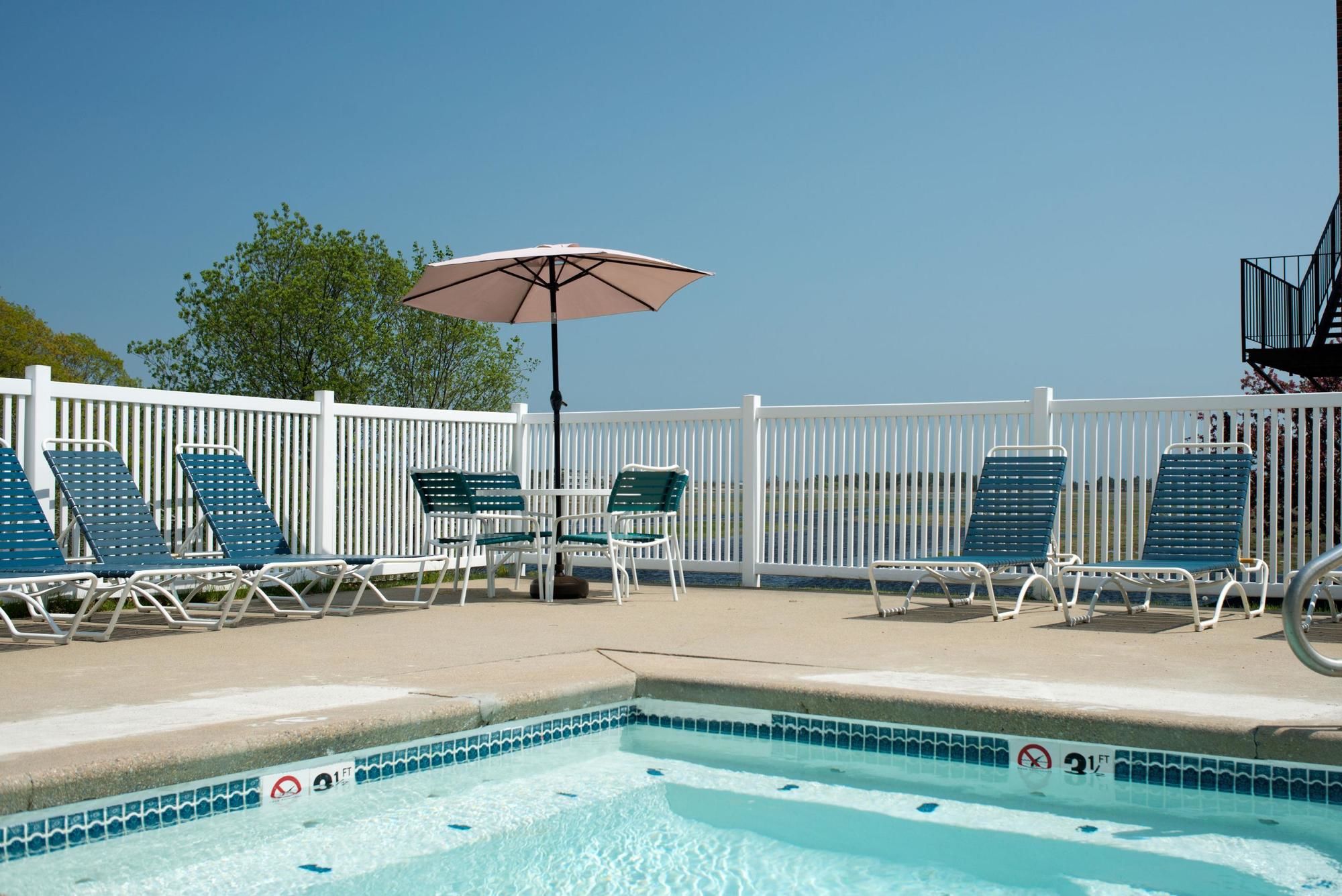 Ogunquit River Inn
