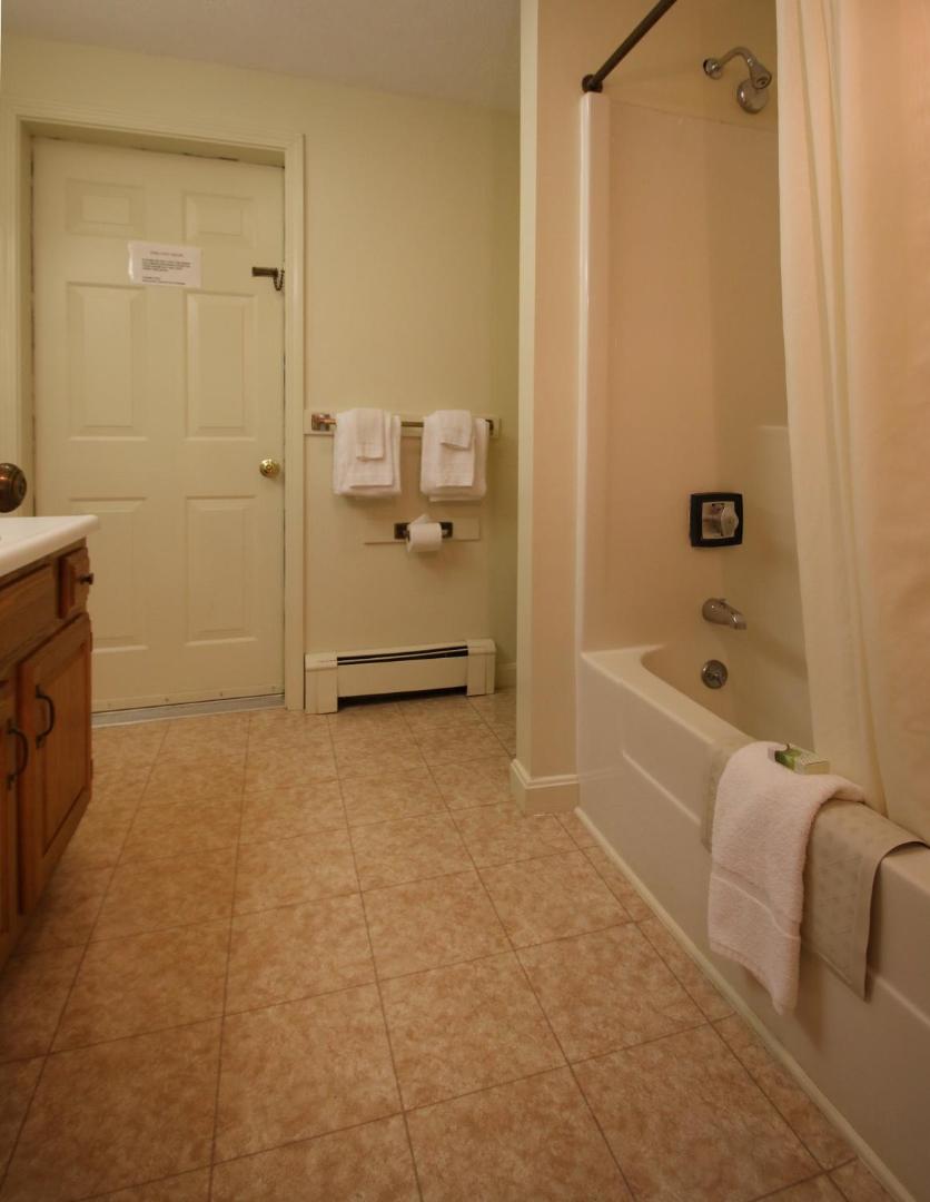 Seacastles Resort Inn and Suites