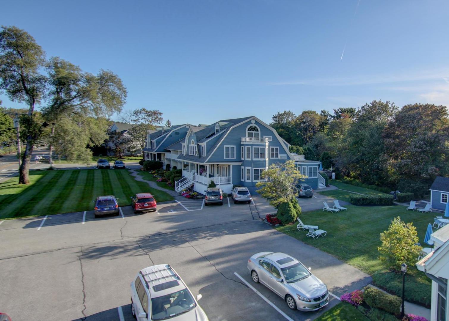 Seacastles Resort Inn and Suites