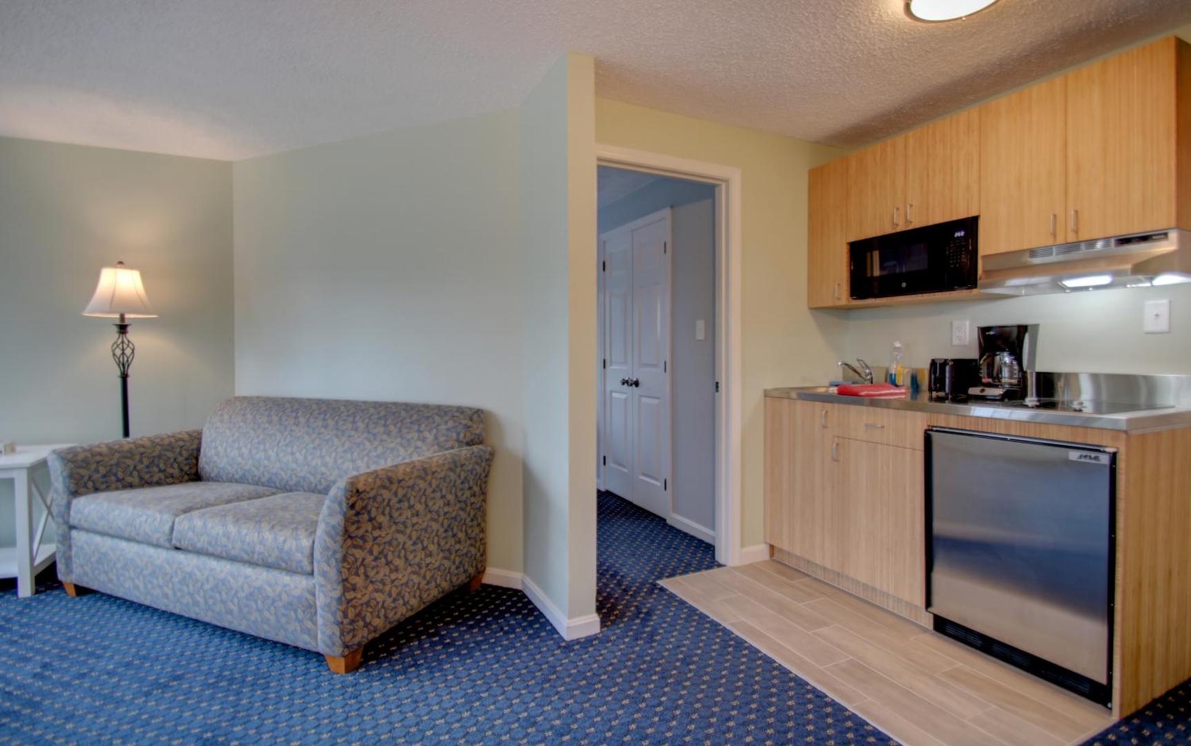 Seacastles Resort Inn and Suites