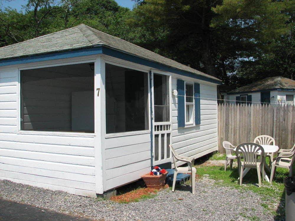 Lighthouse Cabins