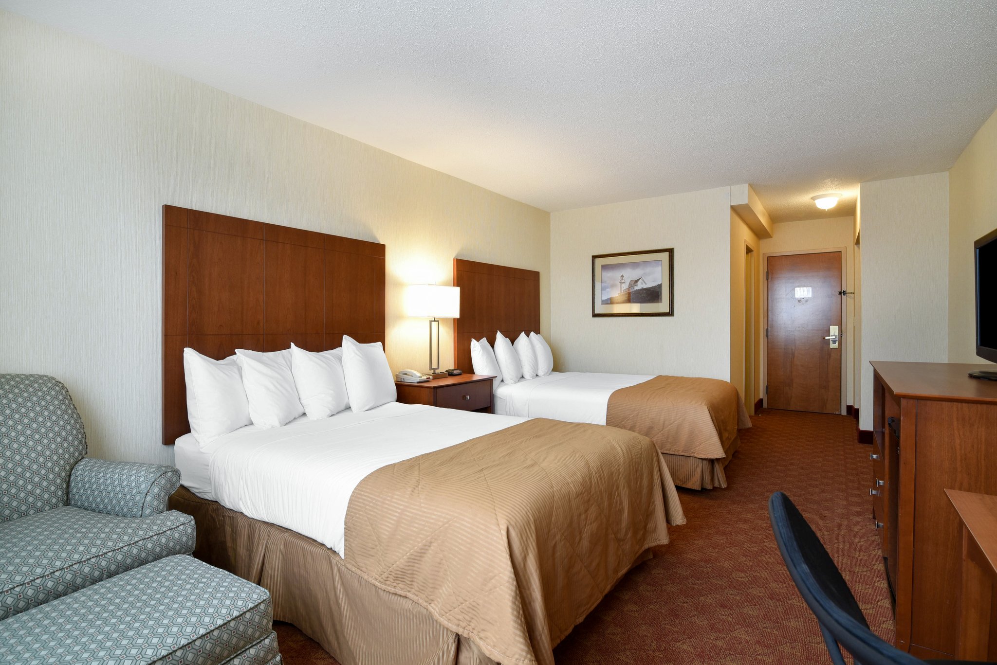 Clarion Hotel Airport