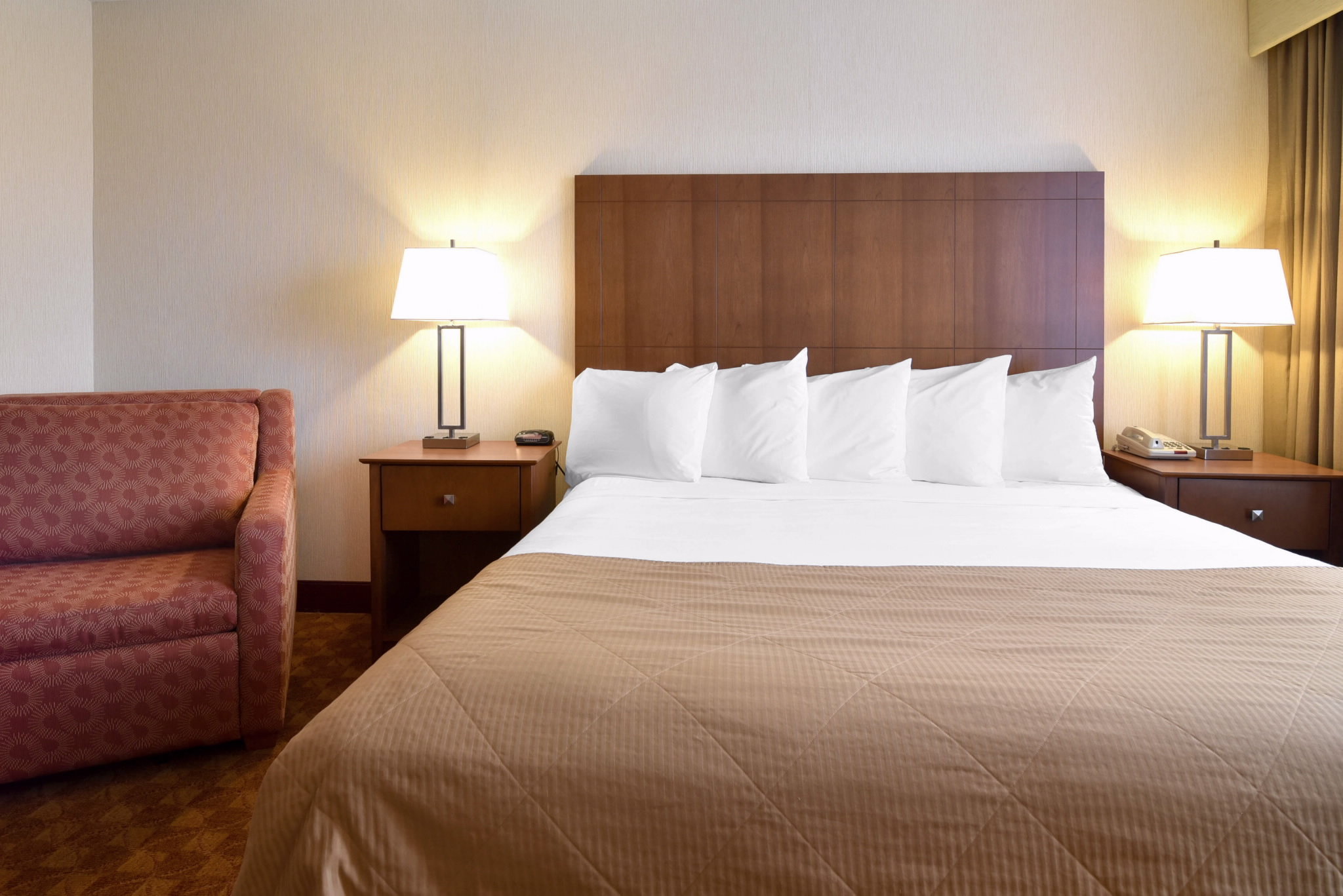 Clarion Hotel Airport