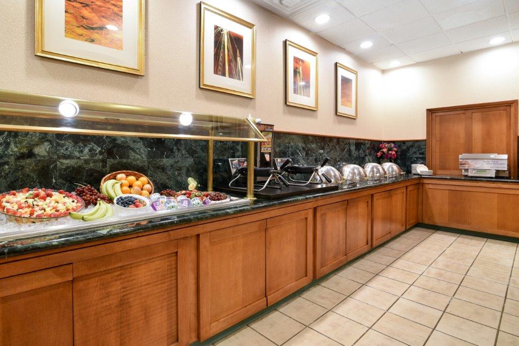 Clarion Hotel Airport