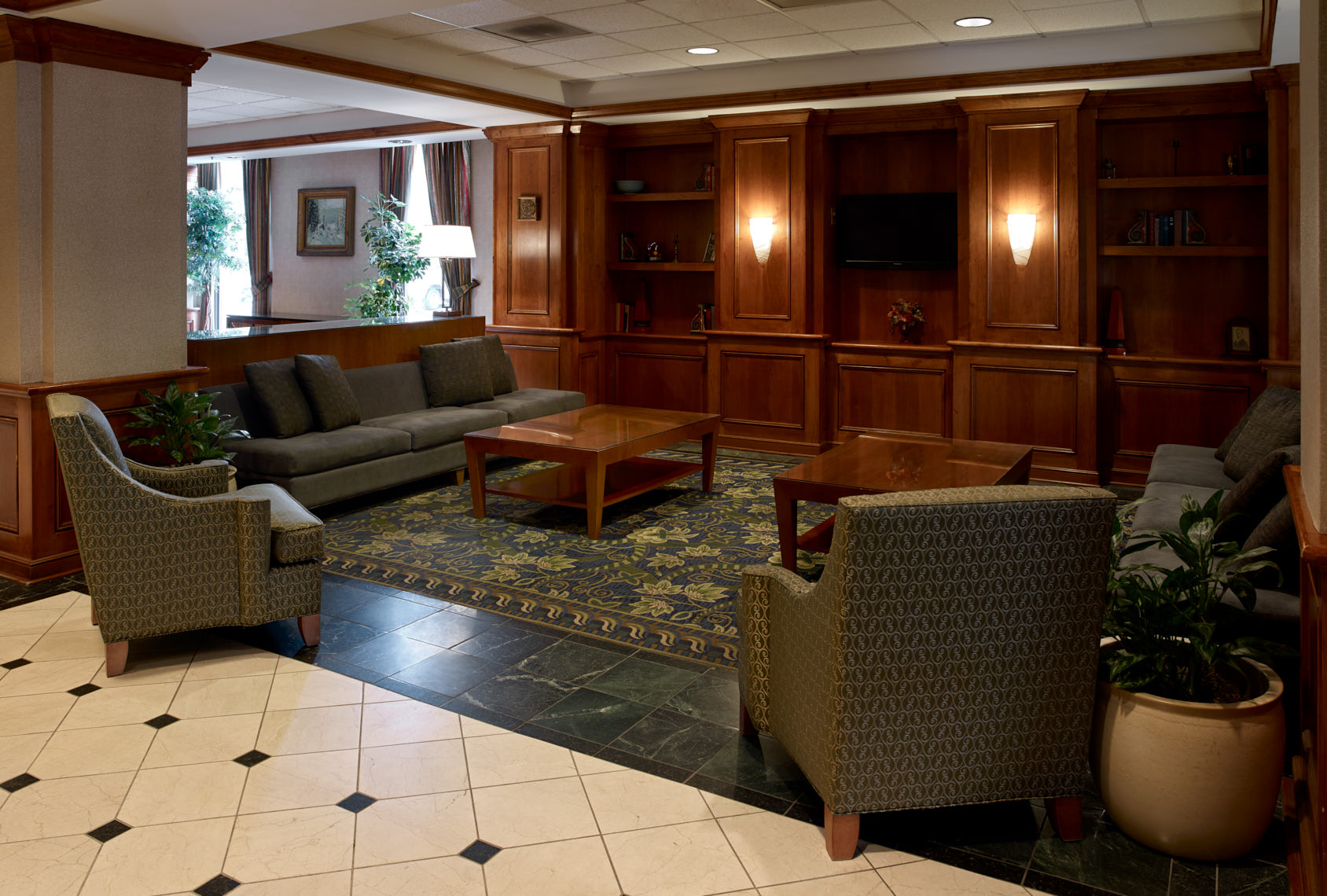 Clarion Hotel Airport