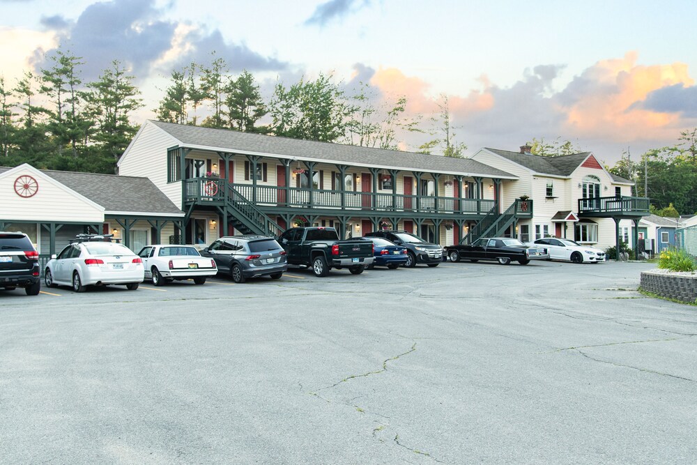 Wagon Wheel Motel