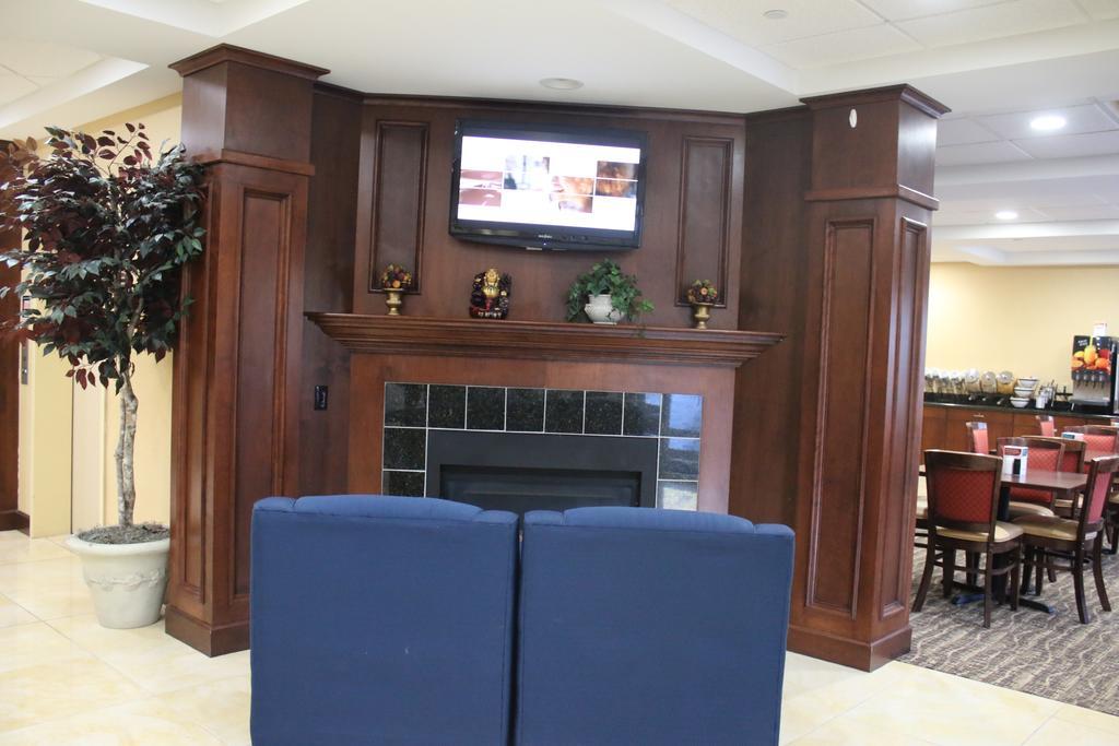 Comfort Inn & Suites Scarborough-Portland