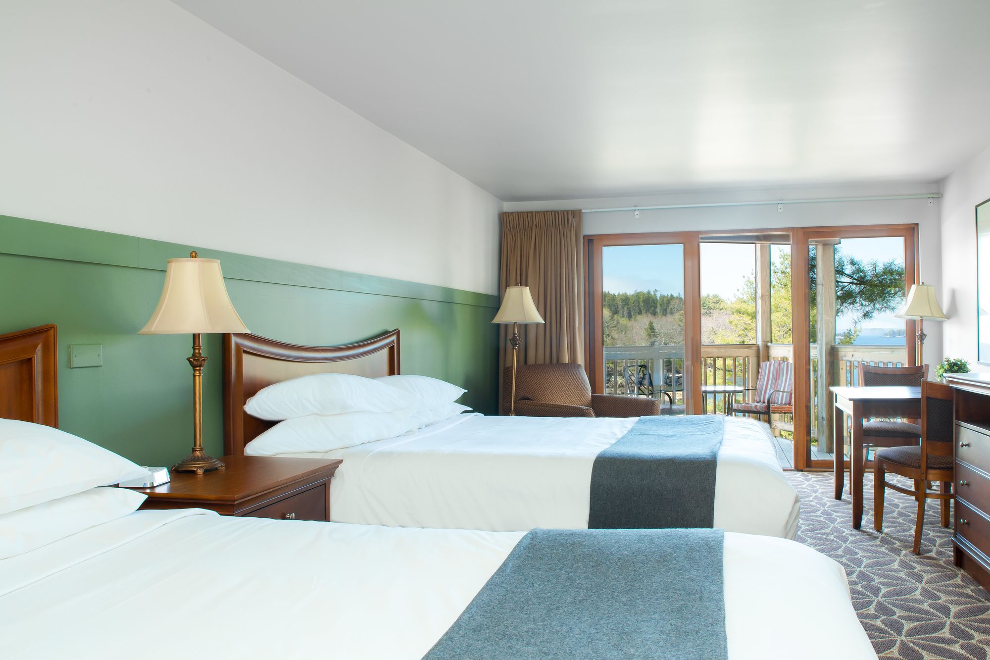 LOGE Southport