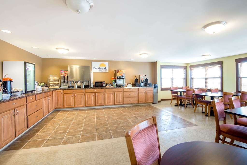 Days Inn by Wyndham Airport/Maine Mall