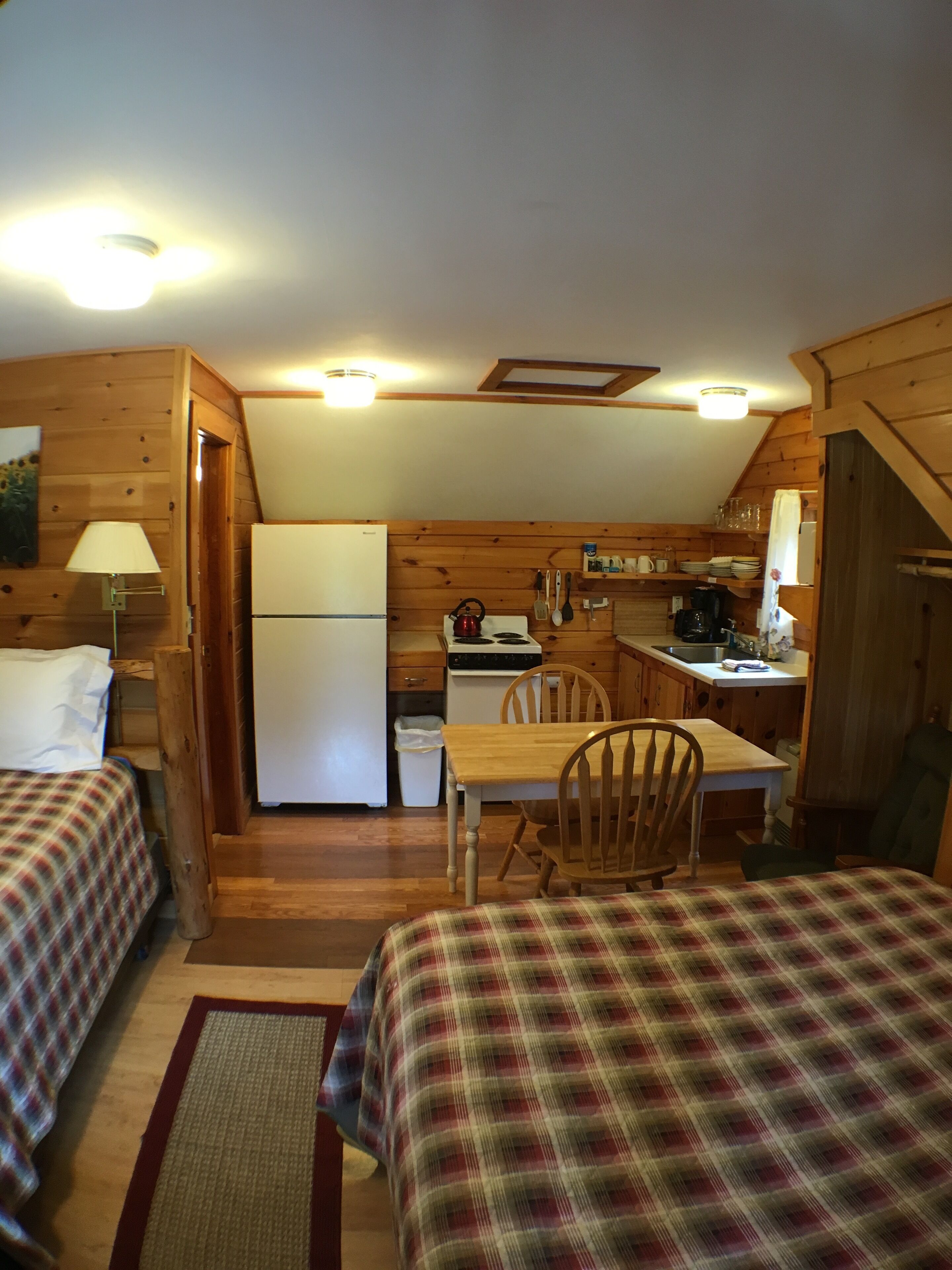 Mountain View Motel & Campground