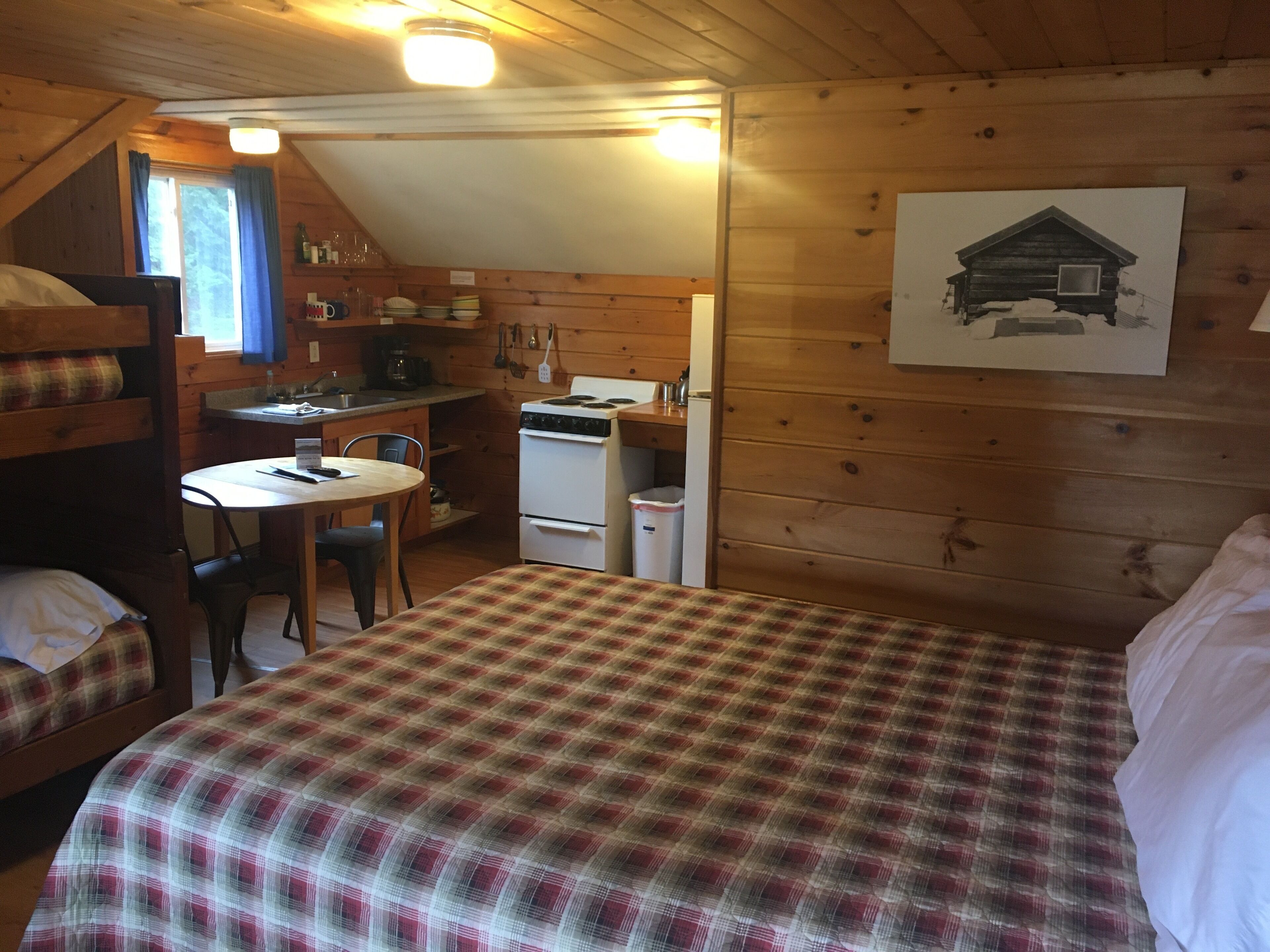 Mountain View Motel & Campground