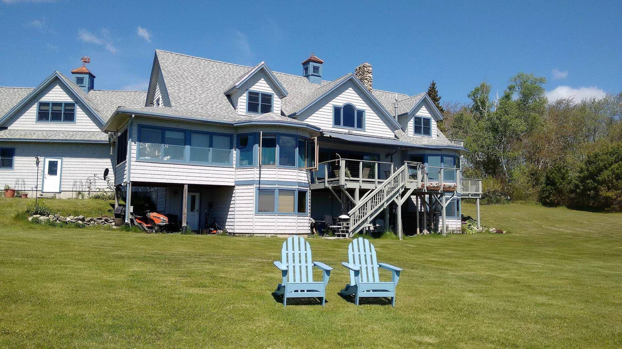 Wave Walker Bed and Breakafast