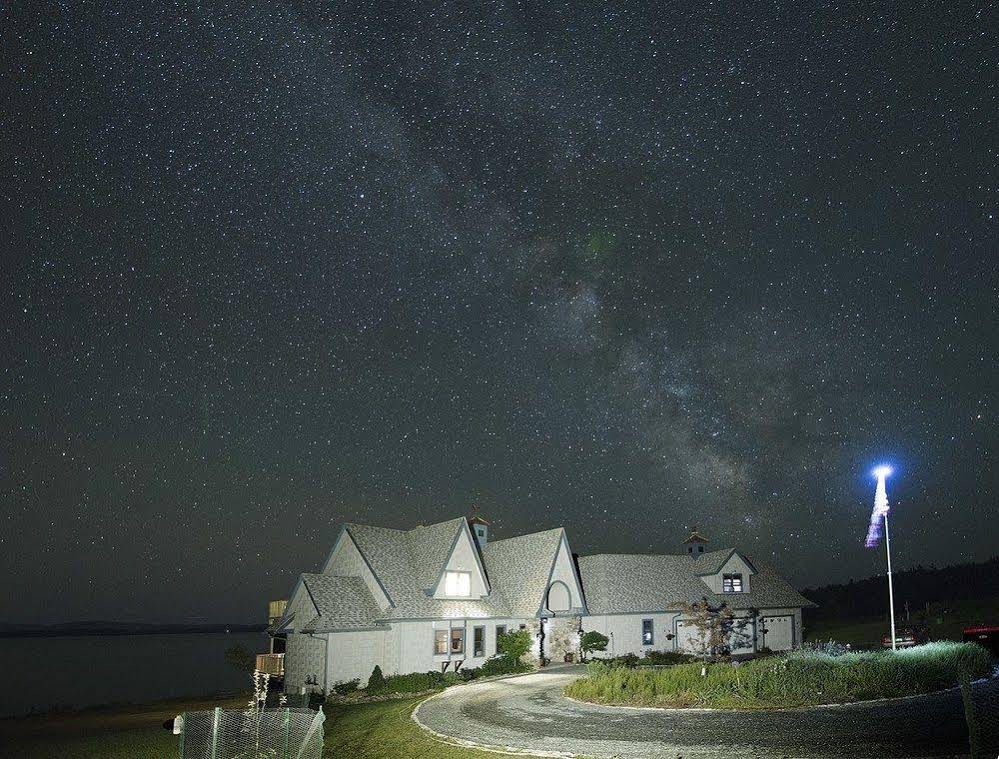 Wave Walker Bed and Breakafast