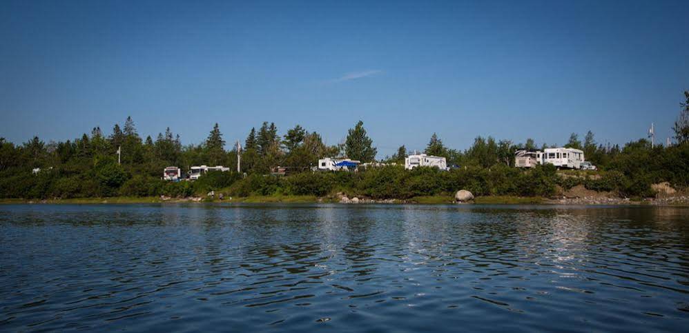 Narrows Too Camping Resort