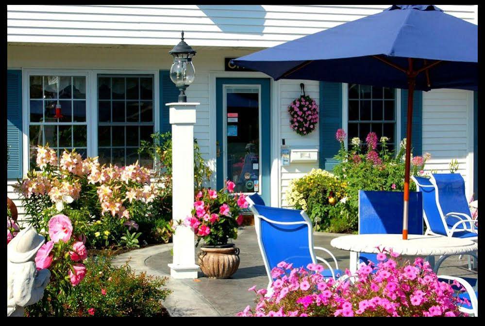 Ne'R Beach Motel