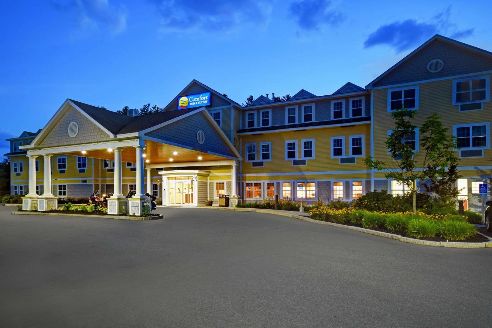 Comfort Inn & Suites