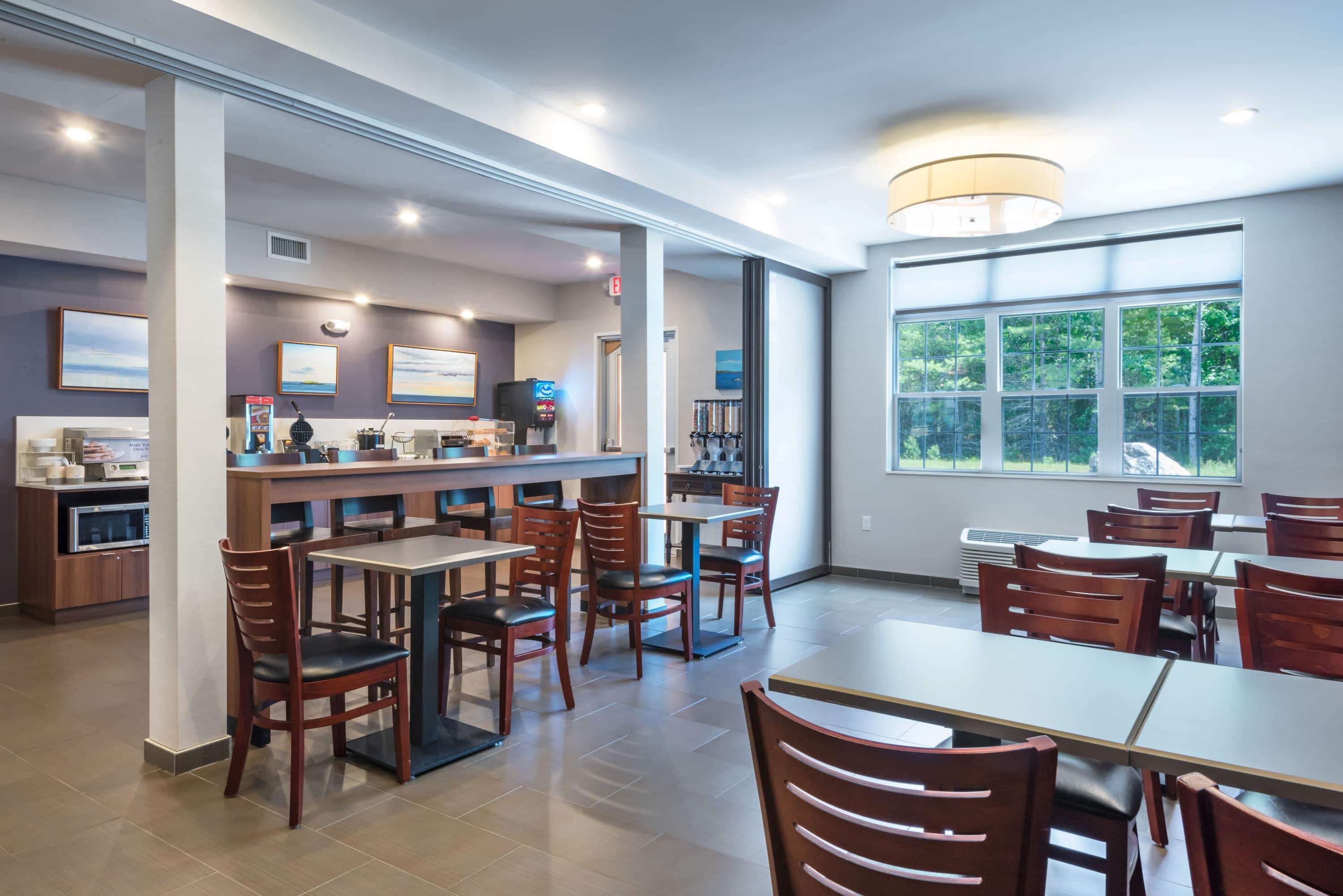 Microtel Inn & Suites by Wyndham Windham