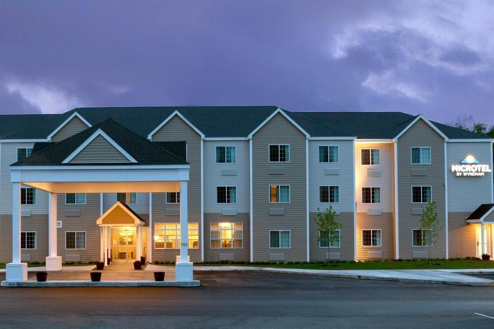 Microtel Inn & Suites by Wyndham Windham