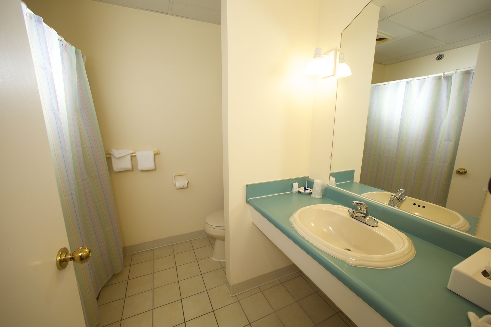 Anchorage Inn and Resort