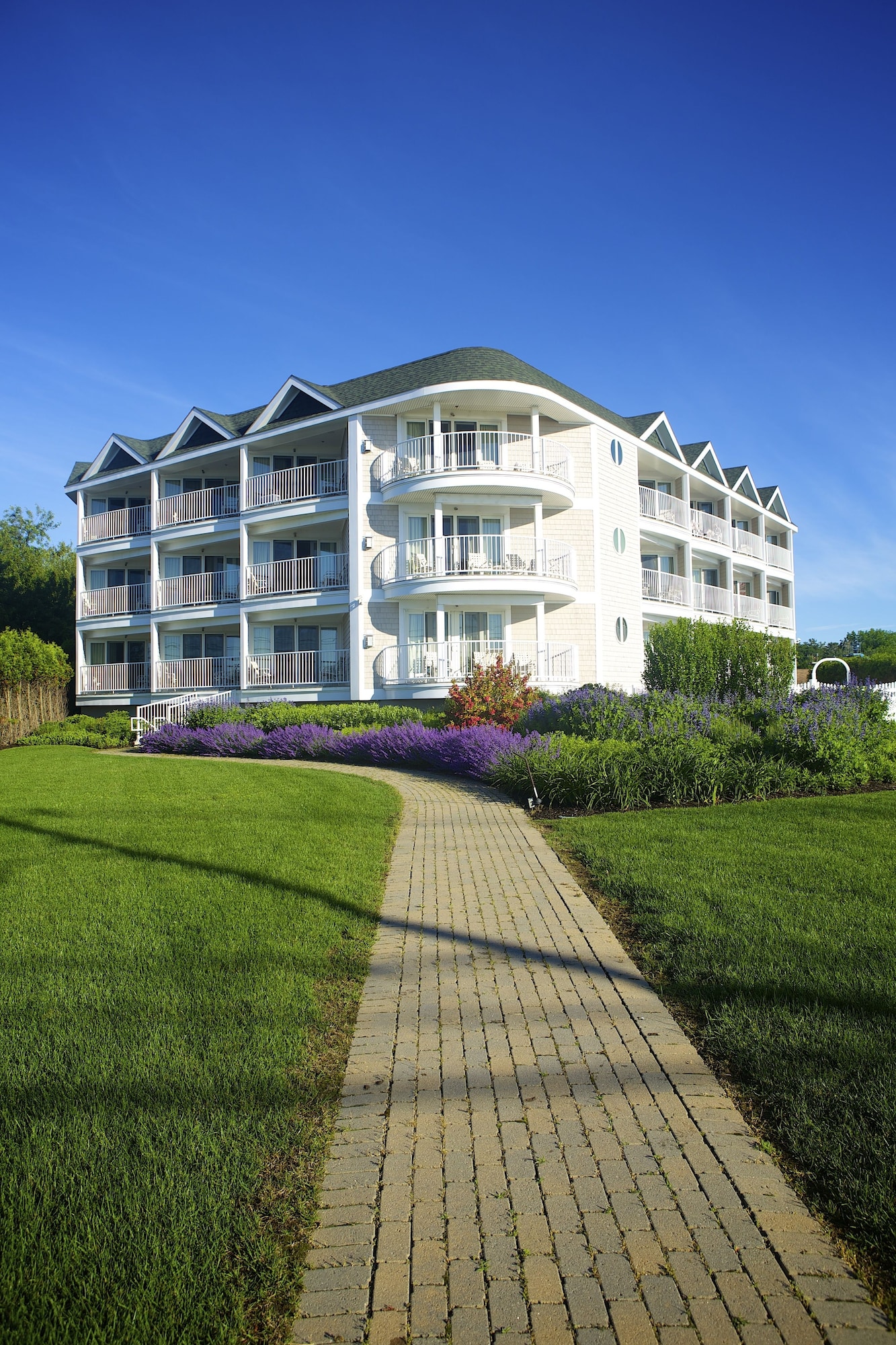 Anchorage Inn and Resort