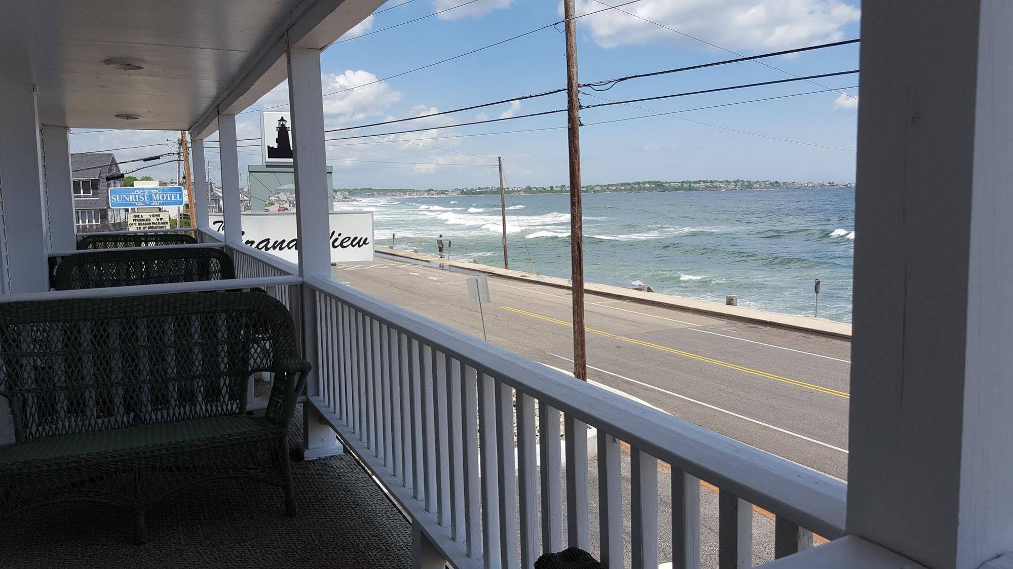 Grand View Inn & Cottages