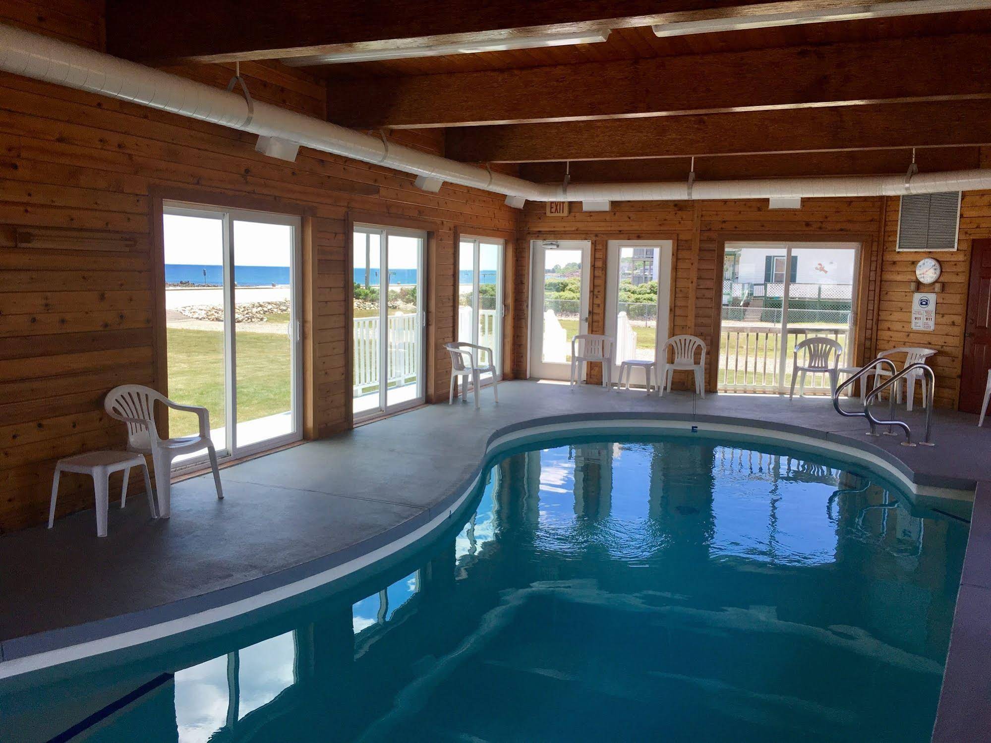 Grand View Inn & Cottages