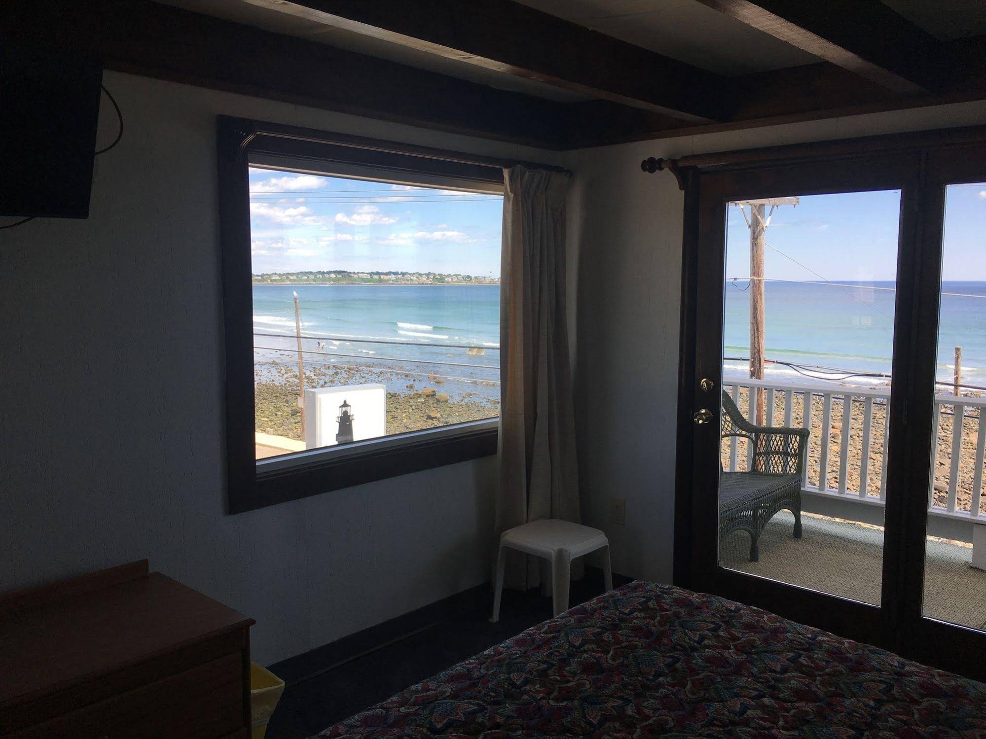 Grand View Inn & Cottages
