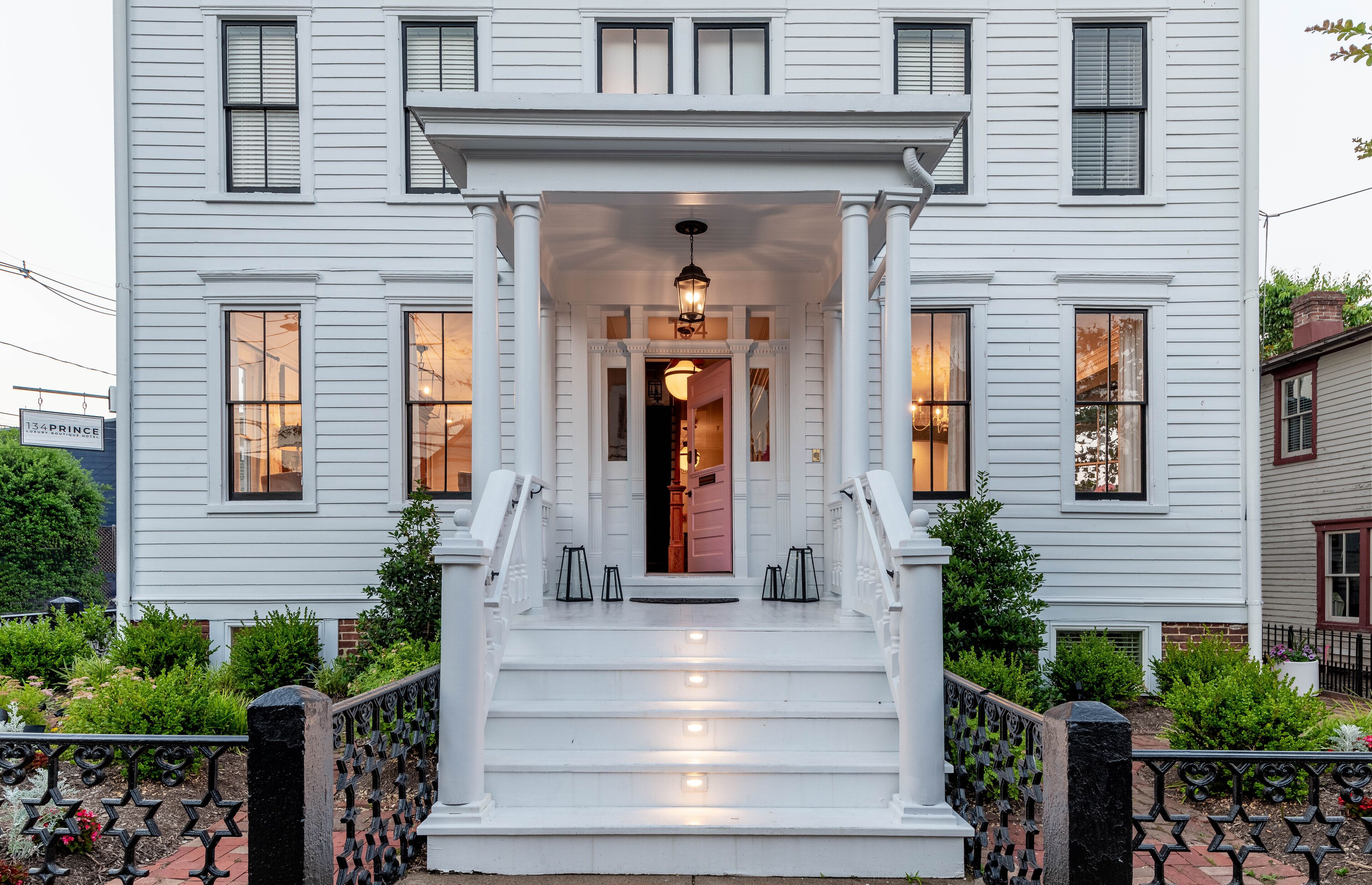 134 Prince Luxury Boutique Hotel
