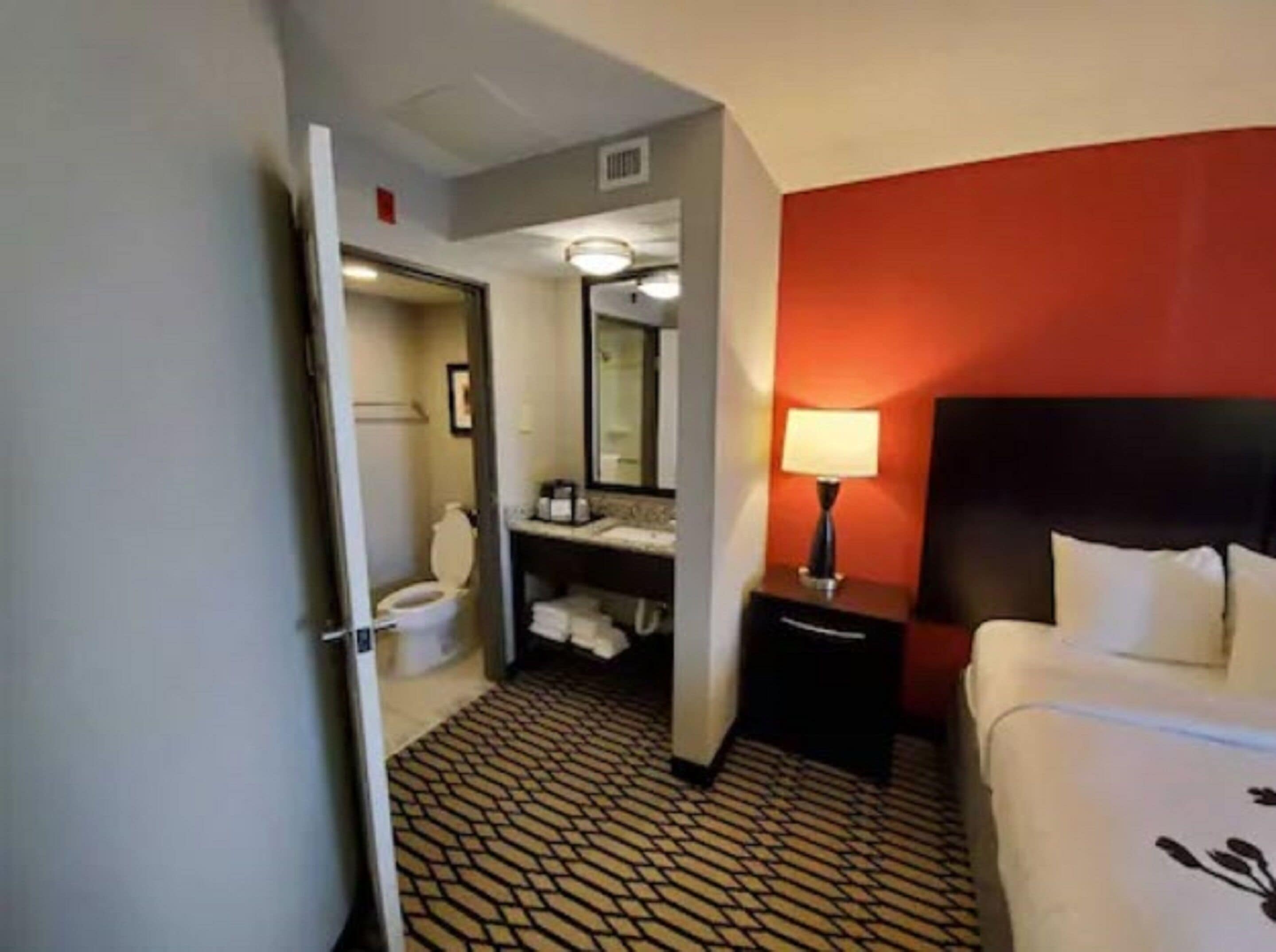 BWI Suites