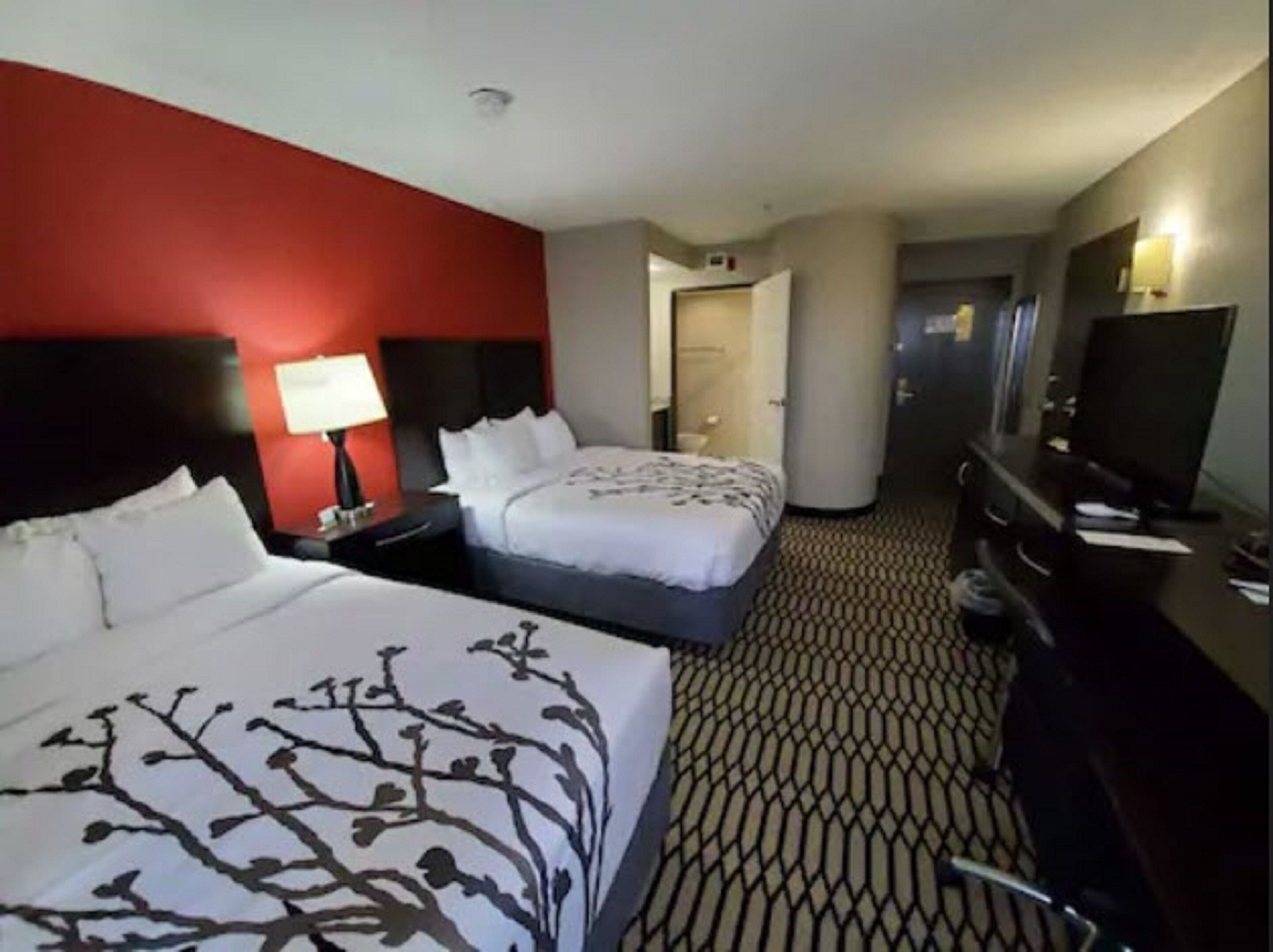 BWI Suites