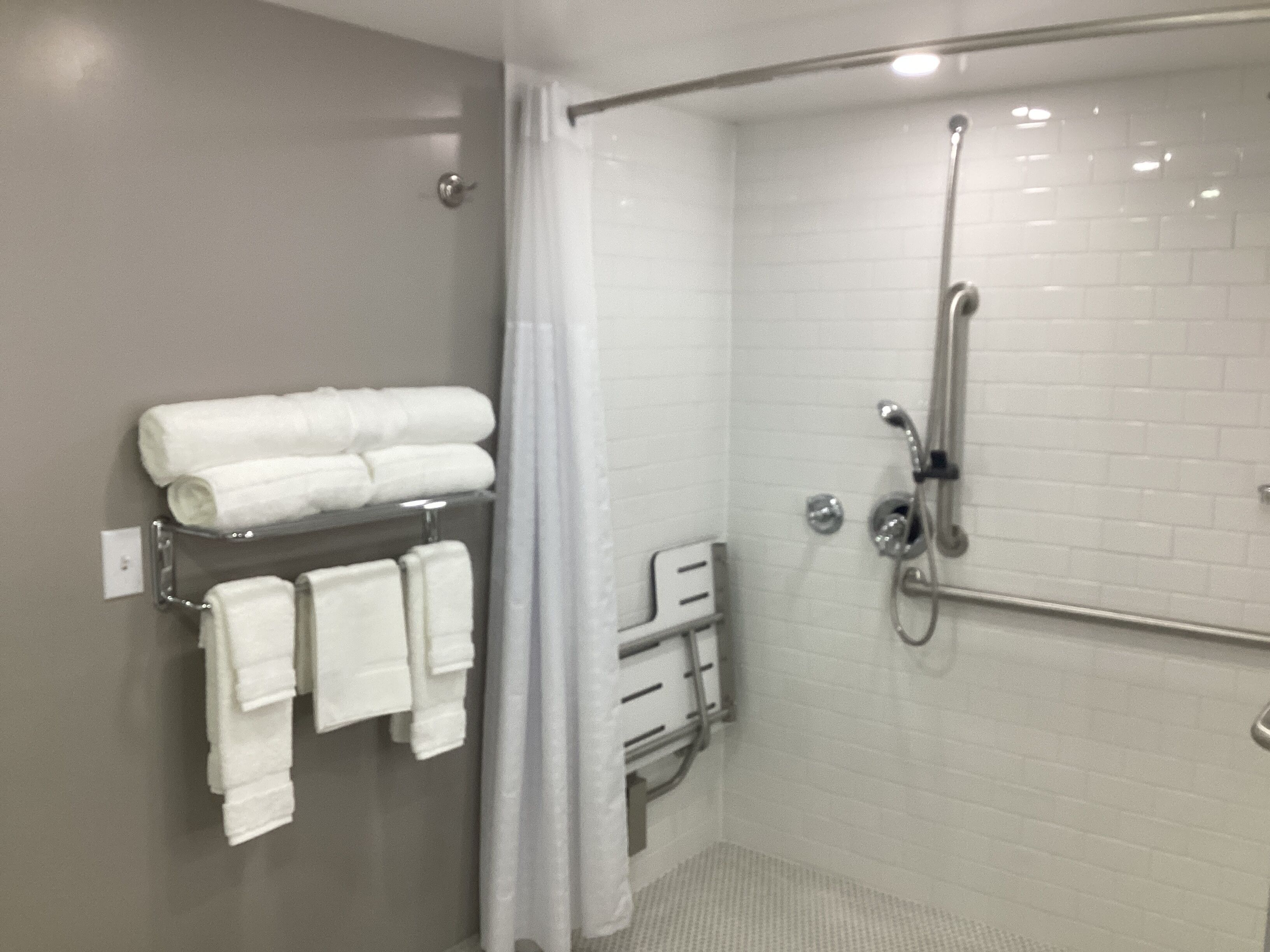Days Inn by Wyndham Baltimore Northwest