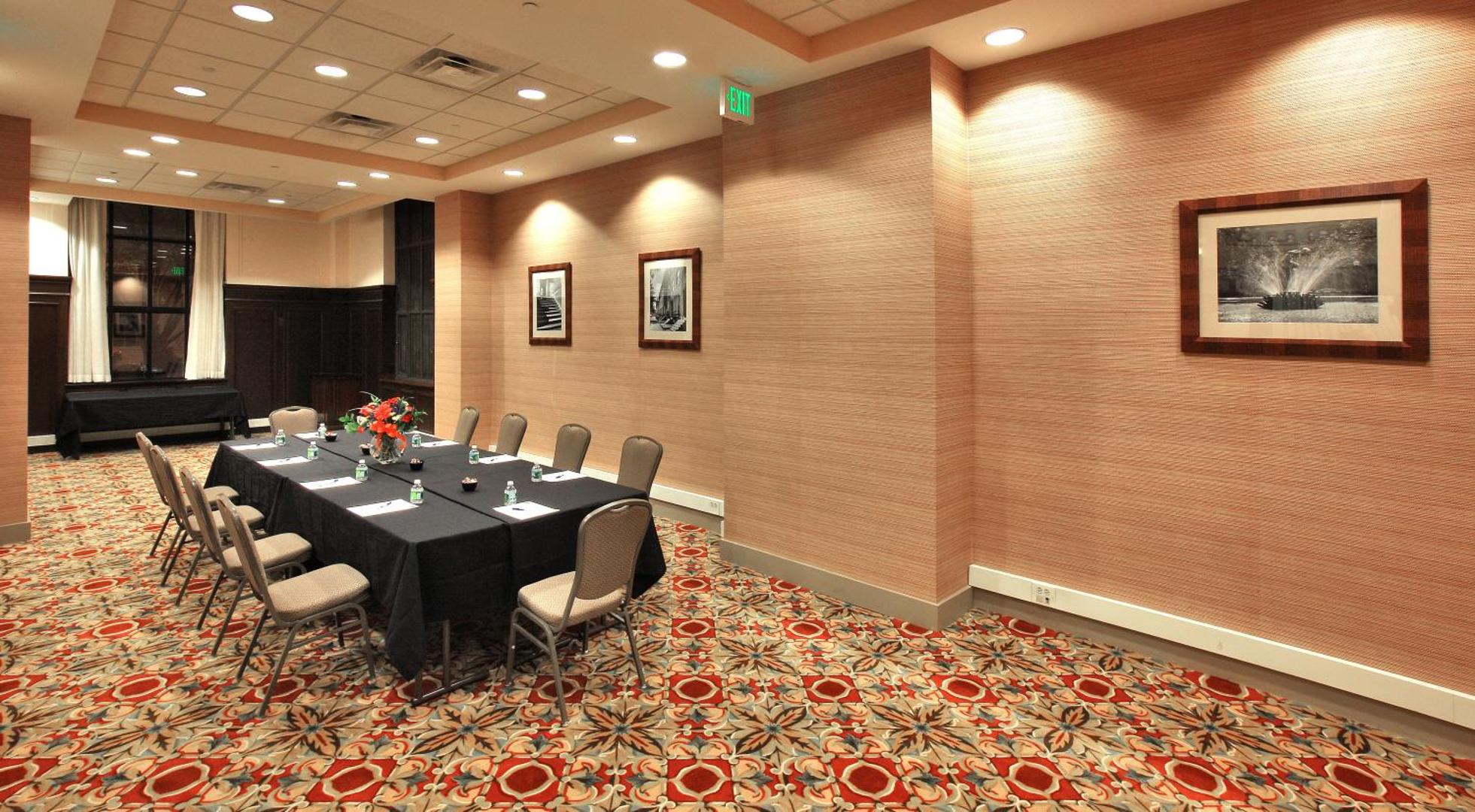 Holiday Inn Express Baltimore-Downtown
