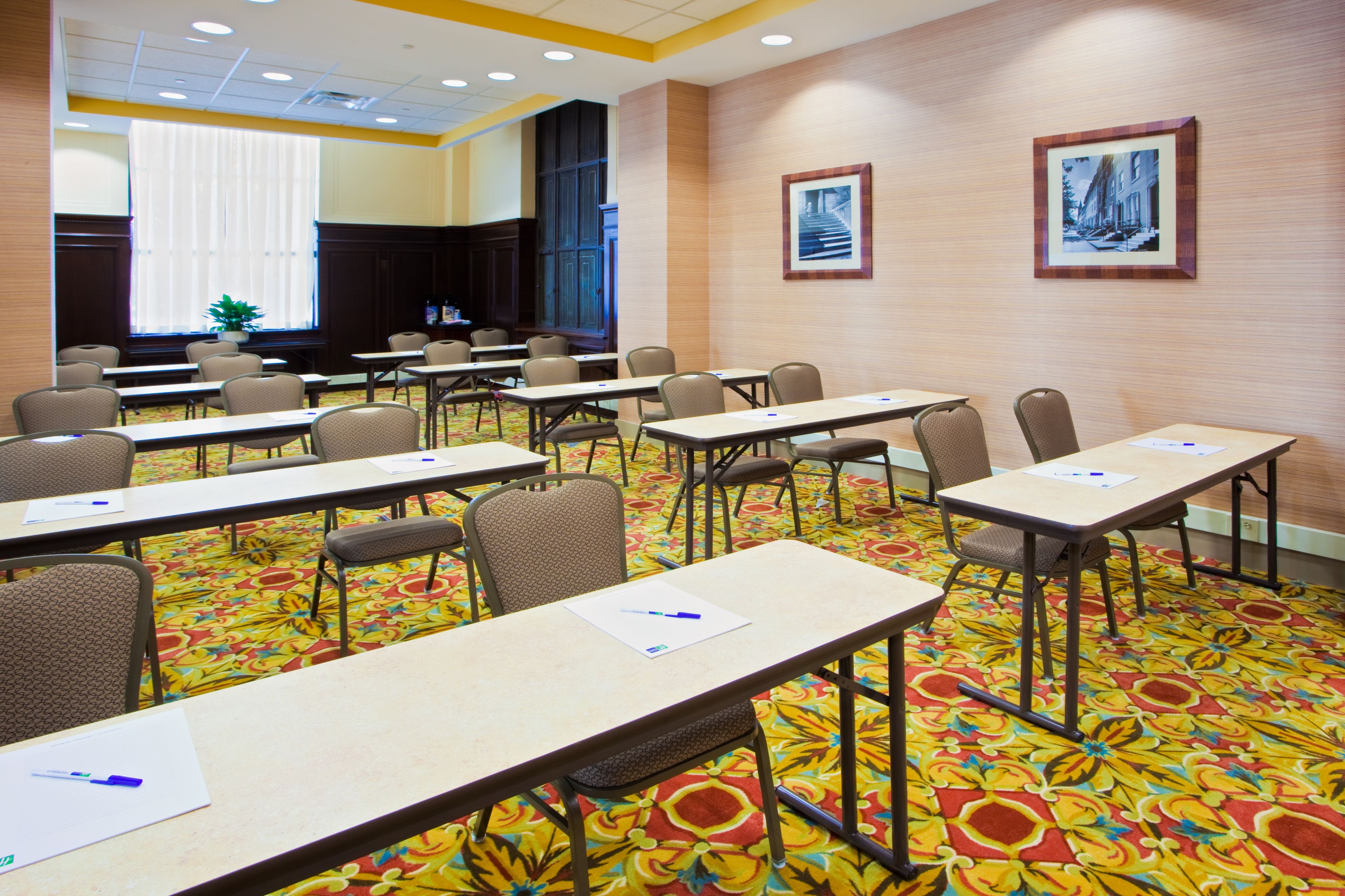 Holiday Inn Express Baltimore-Downtown