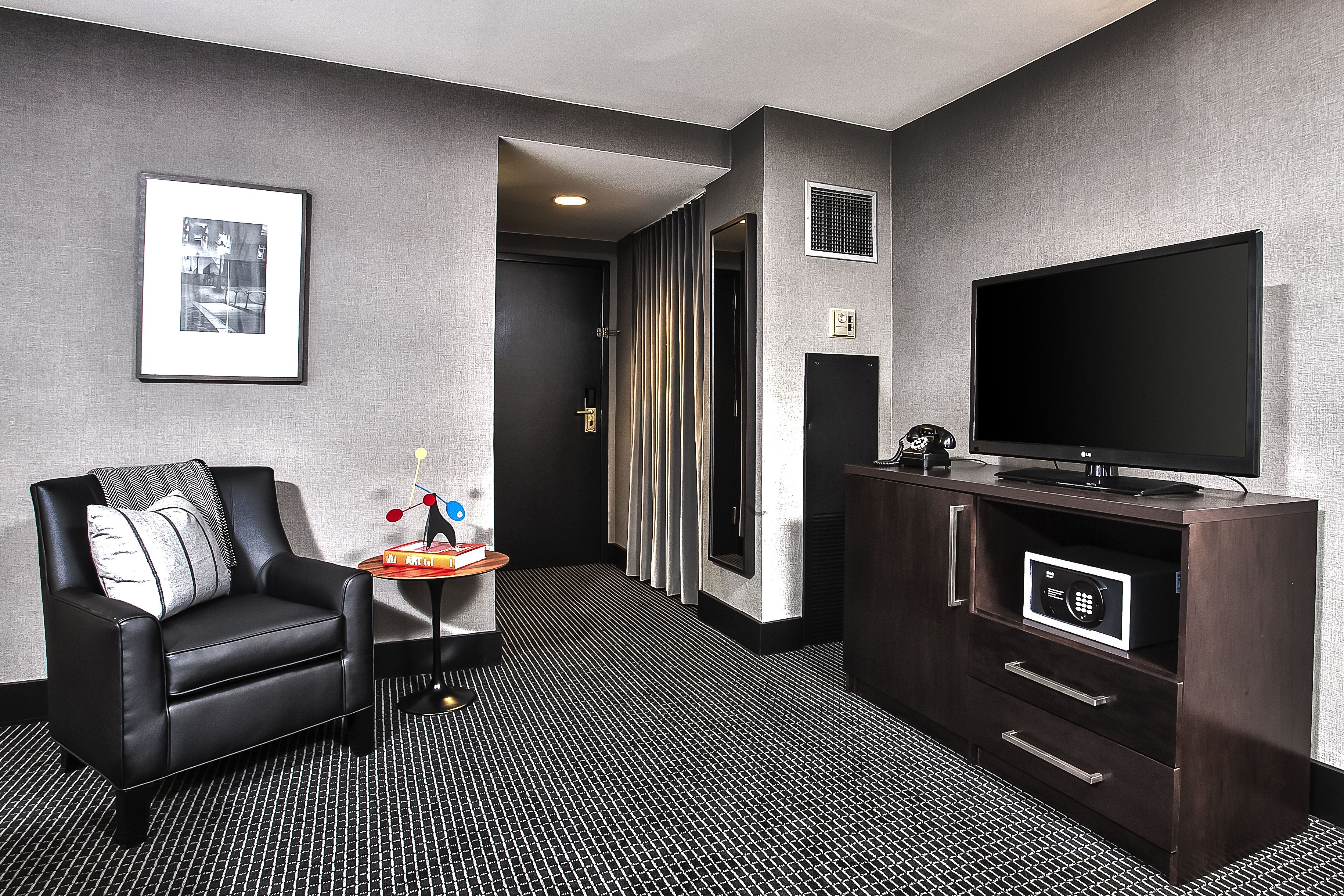 Lord Baltimore Hotel