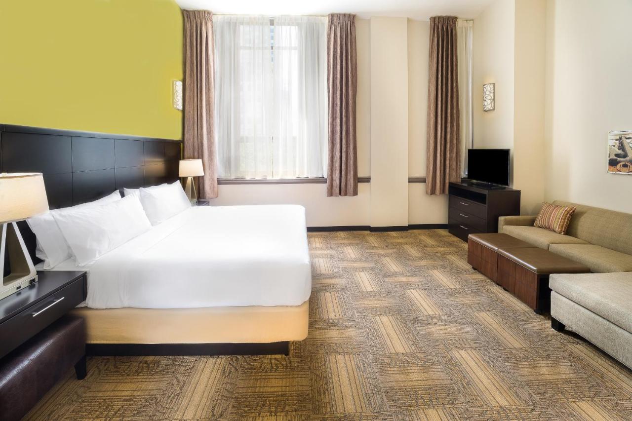 Staybridge Suites Baltimore - Inner Harbor