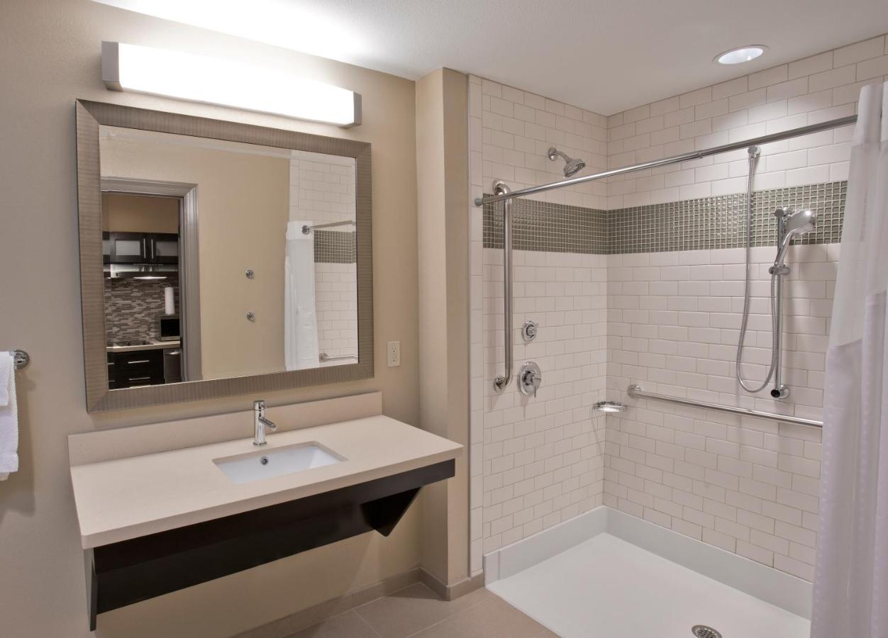 Staybridge Suites Baltimore - Inner Harbor