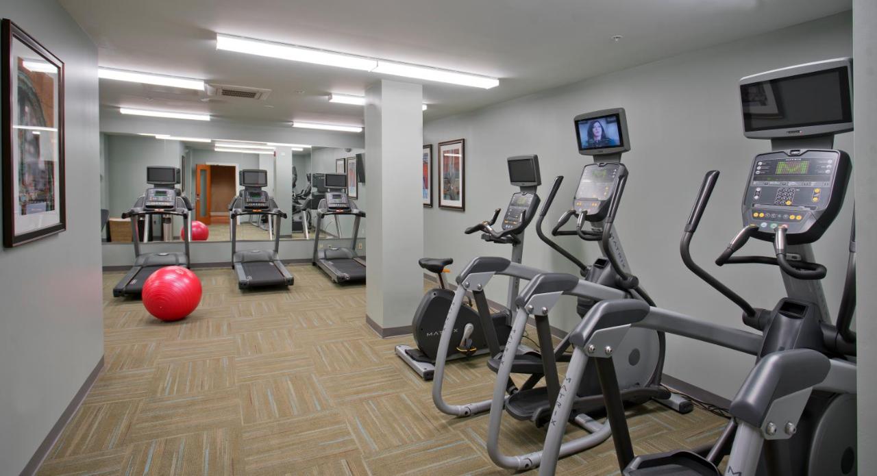 Staybridge Suites Baltimore - Inner Harbor