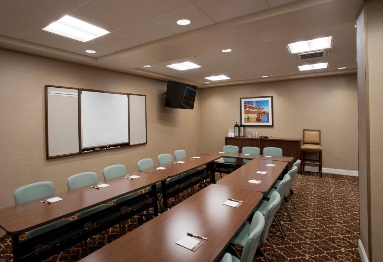 Staybridge Suites Baltimore - Inner Harbor