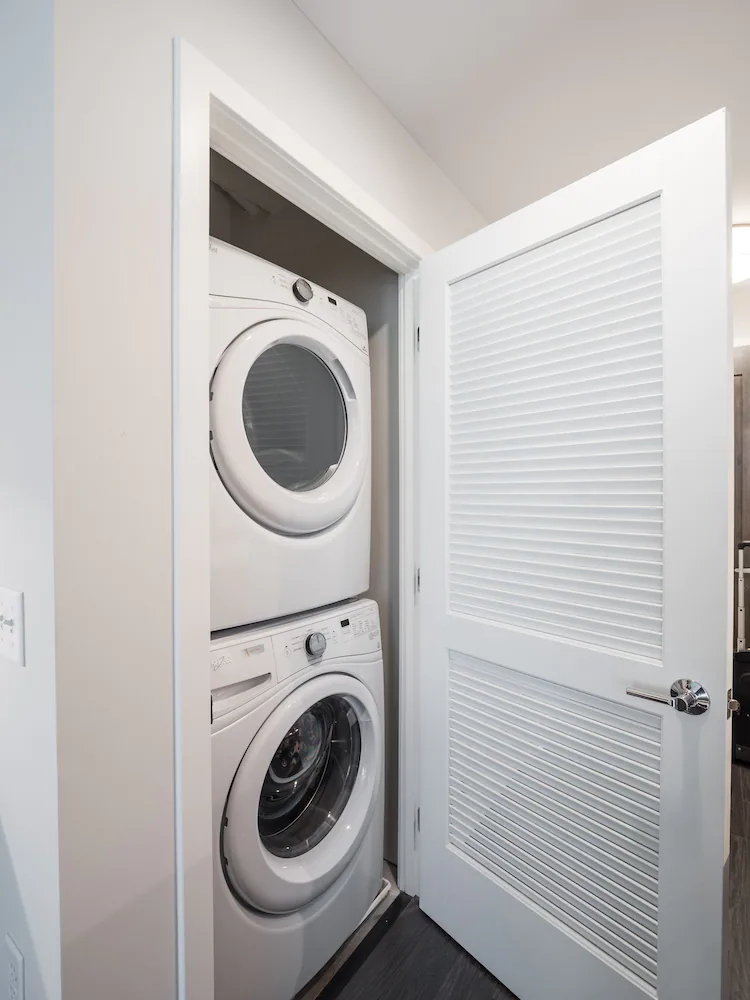 Global Luxury Suites at Bethesda Metro