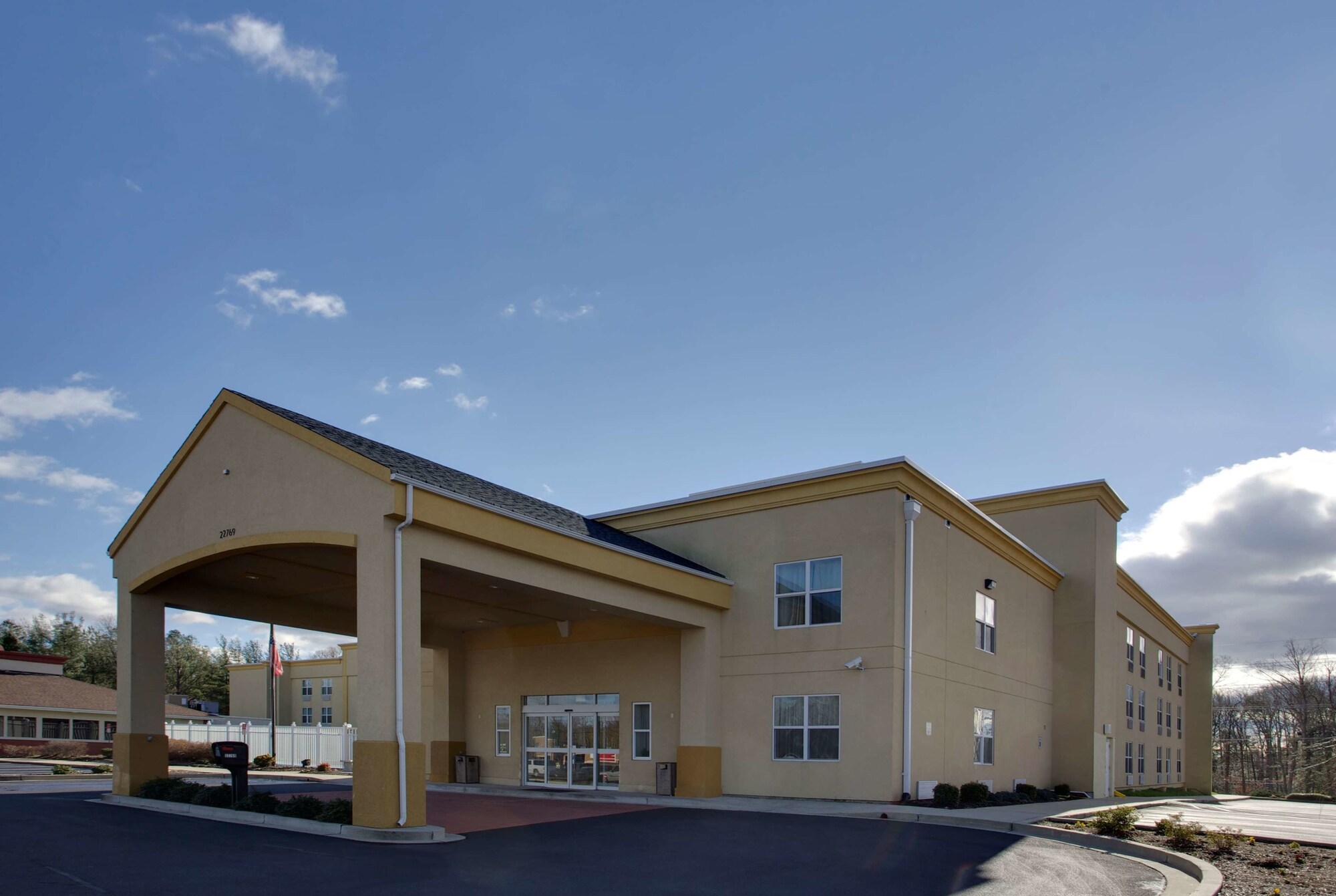 La Quinta Inn & Suites by Wyndham Lexington Park - Patuxent