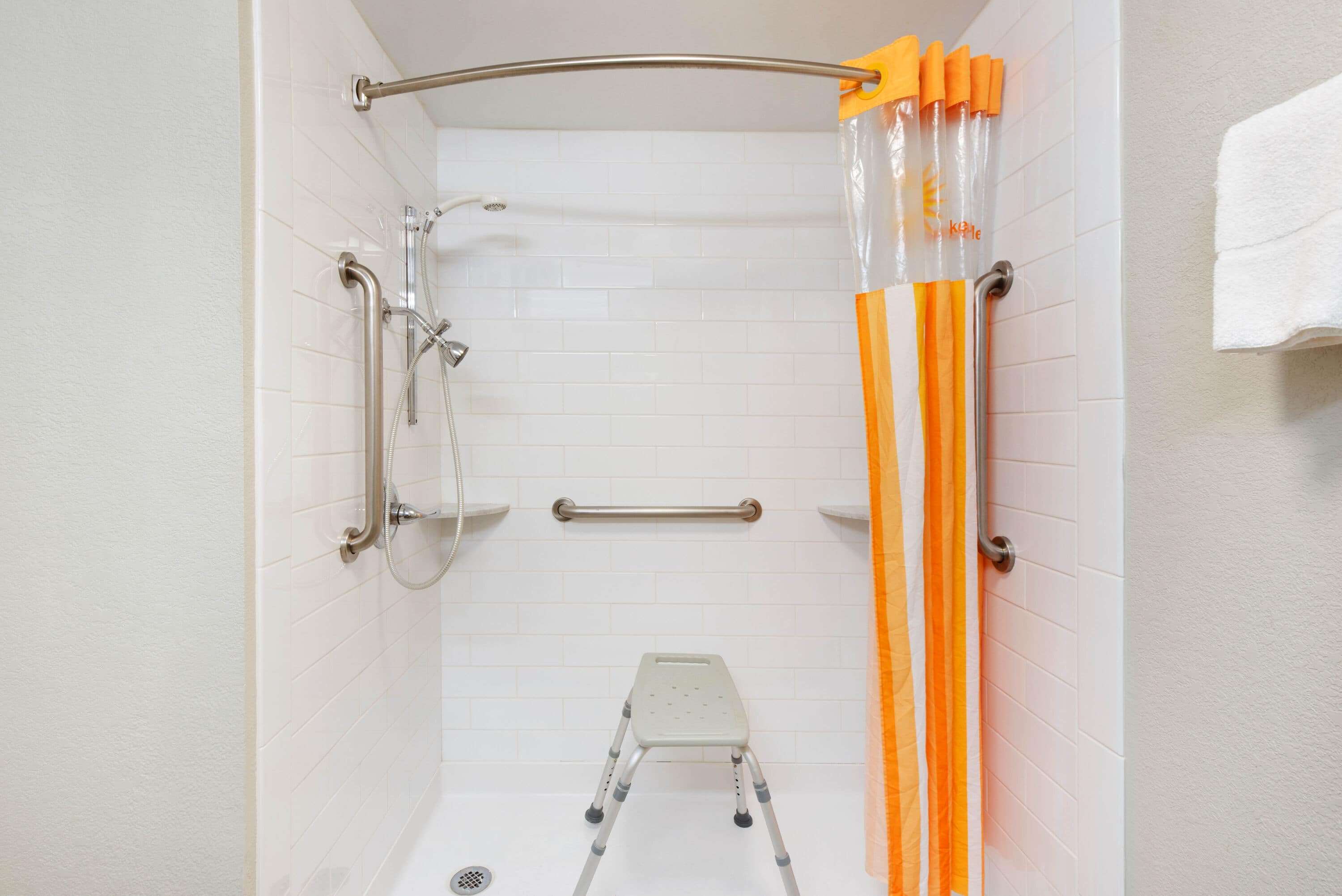 La Quinta Inn & Suites by Wyndham DC Metro Capital Beltway