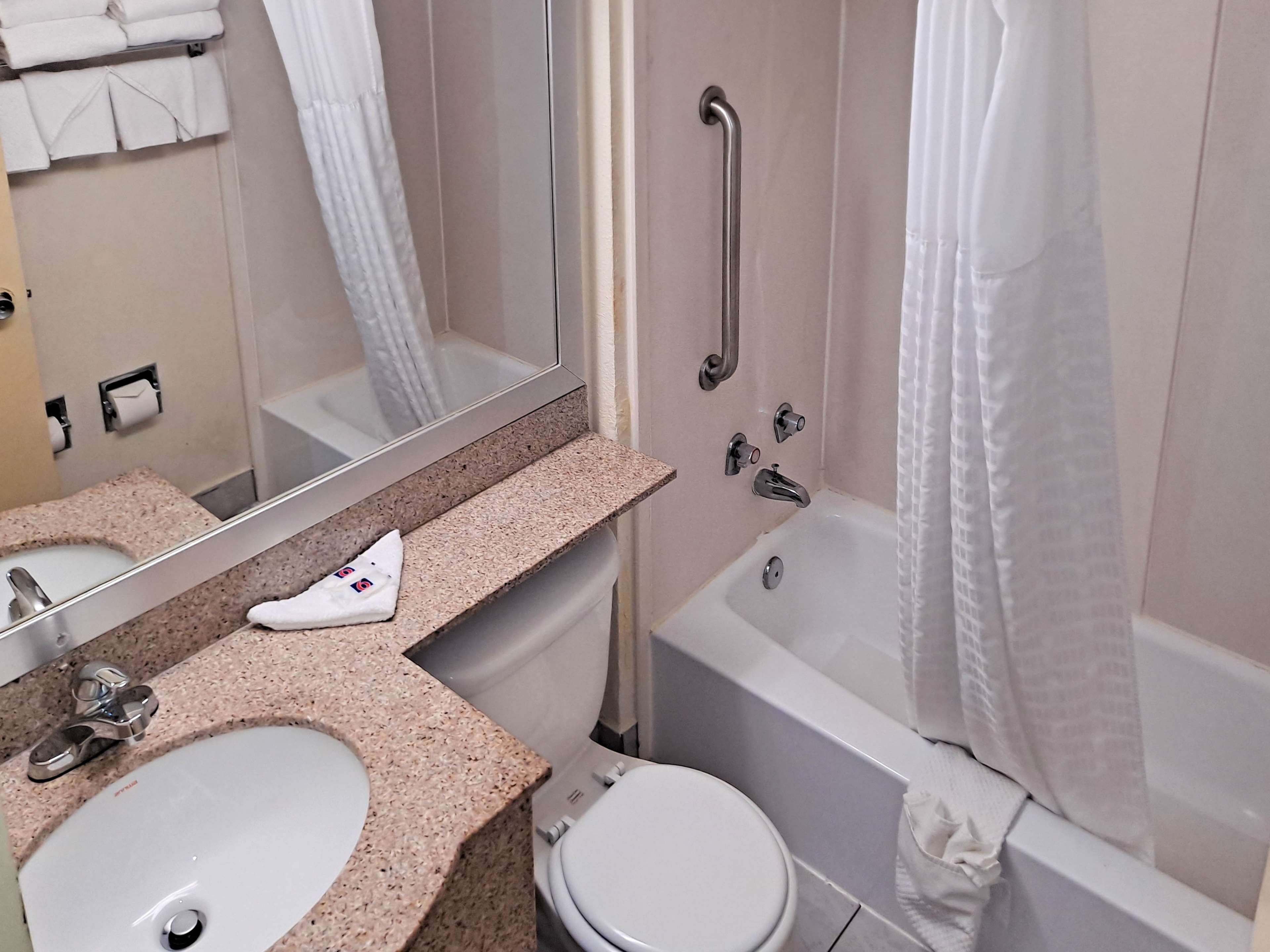 Studio 6 Suites Catonsville, MD – Baltimore West