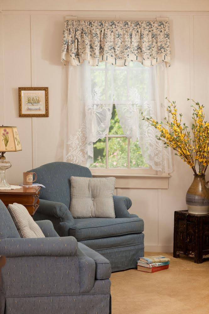 Brampton Bed And Breakfast Inn
