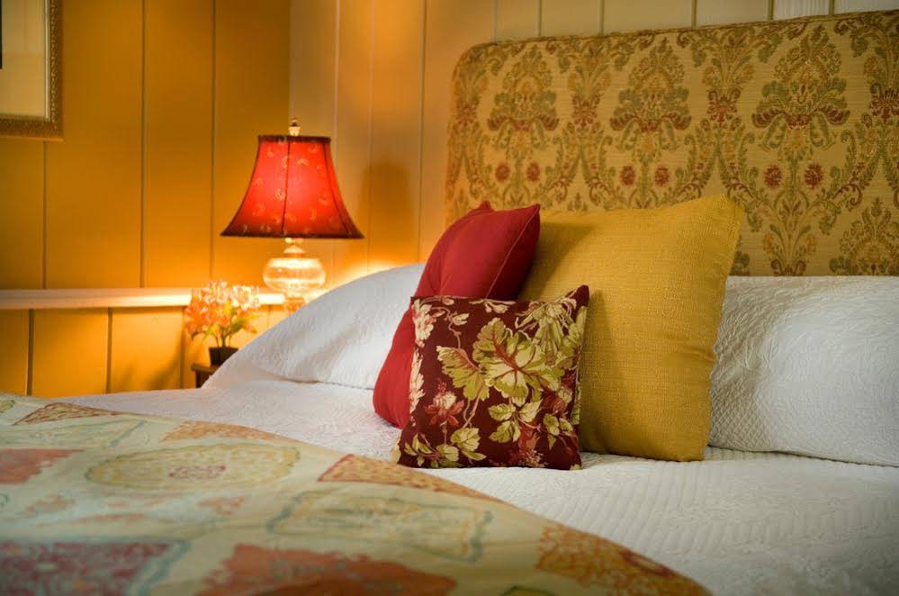 Brampton Bed And Breakfast Inn