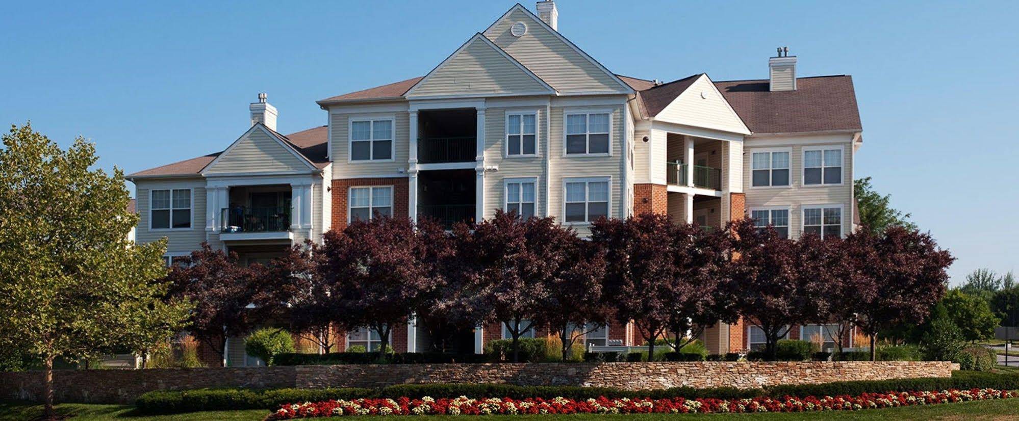 Global Luxury Suites at Town Center